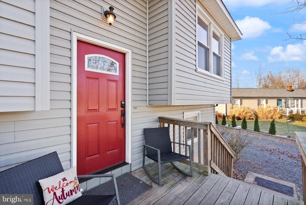 6628 BELFRYS CT W, BEALETON, Virginia, 5 Bedrooms Bedrooms, ,3 BathroomsBathrooms,Residential,6628 BELFRYS CT W,VAFQ2019622 MLS # VAFQ2019622 6628 BELFRYS CT W, BEALETON, Virginia, 5 Bedrooms Bedrooms, ,3 BathroomsBathrooms,Residential,6628 BELFRYS CT W,VAFQ2019622 MLS # VAFQ2019622