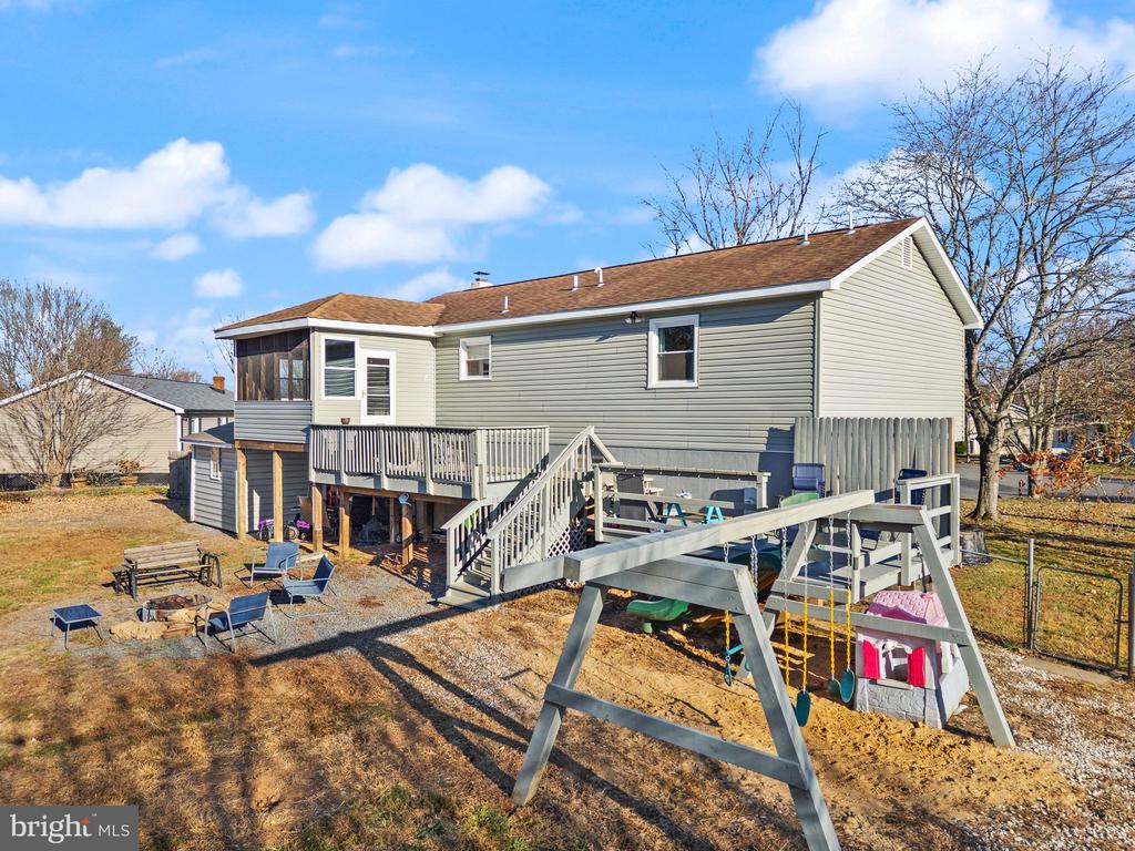 6628 BELFRYS CT W, BEALETON, Virginia, 5 Bedrooms Bedrooms, ,3 BathroomsBathrooms,Residential,6628 BELFRYS CT W,VAFQ2019622 MLS # VAFQ2019622 6628 BELFRYS CT W, BEALETON, Virginia, 5 Bedrooms Bedrooms, ,3 BathroomsBathrooms,Residential,6628 BELFRYS CT W,VAFQ2019622 MLS # VAFQ2019622