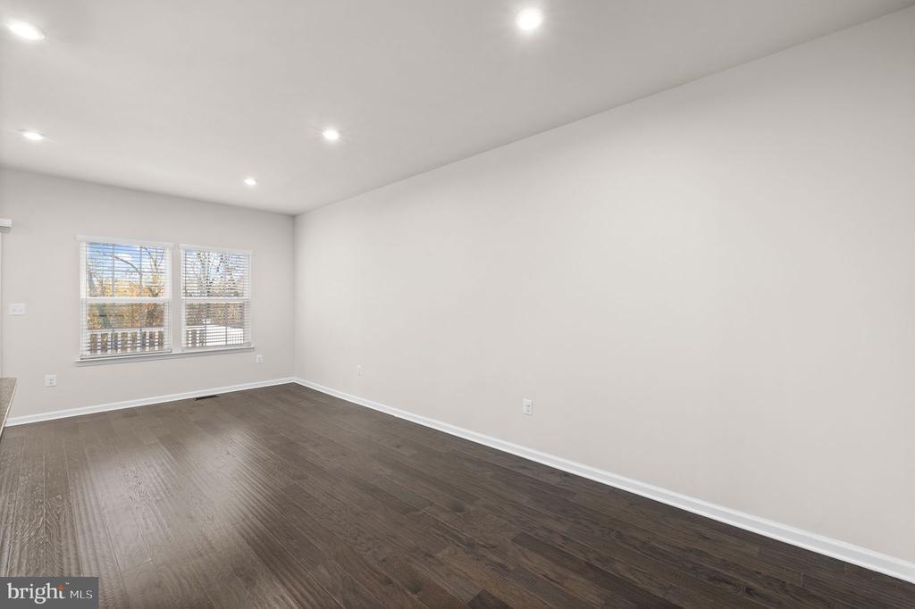 8600 WILMORE LN, SPOTSYLVANIA, Virginia 22553, 4 Bedrooms Bedrooms, ,3 BathroomsBathrooms,Residential,8600 WILMORE LN,VASP2037588 MLS # VASP2037588 8600 WILMORE LN, SPOTSYLVANIA, Virginia 22553, 4 Bedrooms Bedrooms, ,3 BathroomsBathrooms,Residential,8600 WILMORE LN,VASP2037588 MLS # VASP2037588