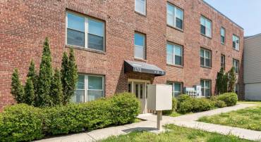 1712 W ST SE #18, WASHINGTON, District Of Columbia 20020, 2 Bedrooms Bedrooms, ,2 BathroomsBathrooms,Residential,For sale,1712 W ST SE #18,DCDC2193548 MLS # DCDC2193548