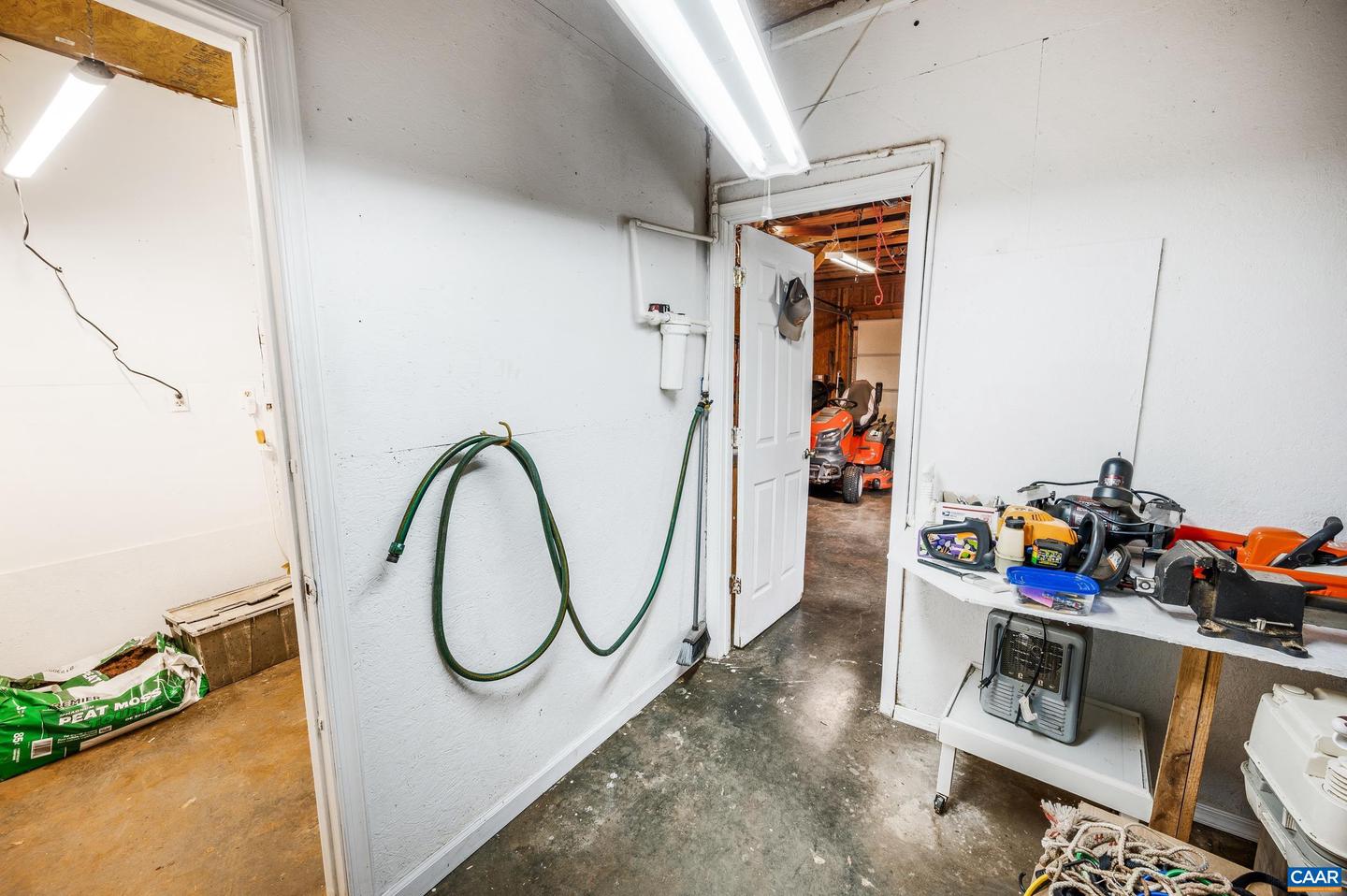 239 LITTLE FARM RD, AMHERST, Virginia 24521, 3 Bedrooms Bedrooms, ,2 BathroomsBathrooms,Residential,For sale,239 LITTLE FARM RD,663300 MLS # 663300 239 LITTLE FARM RD, AMHERST, Virginia 24521, 3 Bedrooms Bedrooms, ,2 BathroomsBathrooms,Residential,For sale,239 LITTLE FARM RD,663300 MLS # 663300