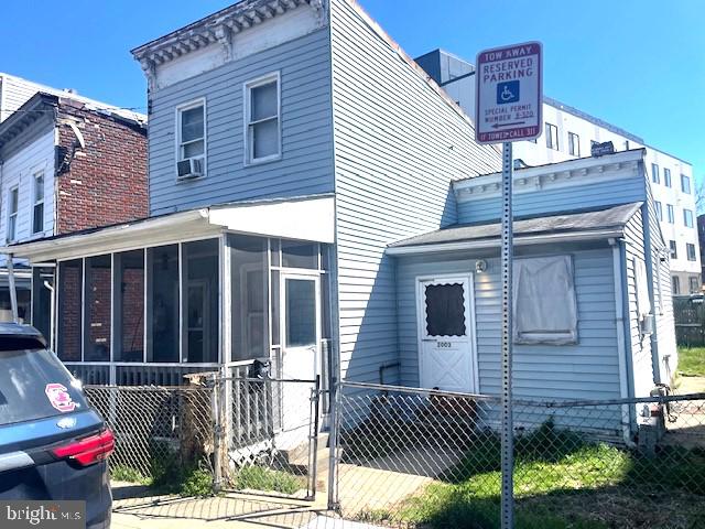 2003 FAIRLAWN AVE SE, WASHINGTON, District Of Columbia 20020, 3 Bedrooms Bedrooms, ,1 BathroomBathrooms,Residential,For sale,2003 FAIRLAWN AVE SE,DCDC2204448 MLS # DCDC2204448 2003 FAIRLAWN AVE SE, WASHINGTON, District Of Columbia 20020, 3 Bedrooms Bedrooms, ,1 BathroomBathrooms,Residential,For sale,2003 FAIRLAWN AVE SE,DCDC2204448 MLS # DCDC2204448
