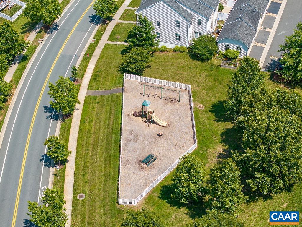 1966 ASHEVILLE DR, CHARLOTTESVILLE, Virginia 22911, 3 Bedrooms Bedrooms, ,2 BathroomsBathrooms,Residential,For sale,1966 ASHEVILLE DR,665700 MLS # 665700 1966 ASHEVILLE DR, CHARLOTTESVILLE, Virginia 22911, 3 Bedrooms Bedrooms, ,2 BathroomsBathrooms,Residential,For sale,1966 ASHEVILLE DR,665700 MLS # 665700