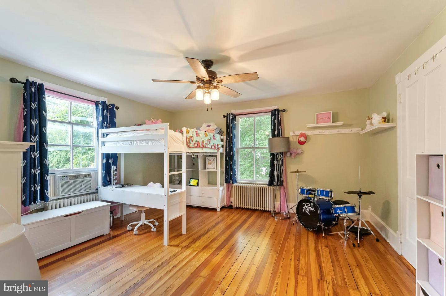 10 NEW CUT RD, ROUND HILL, Virginia 20141, 3 Bedrooms Bedrooms, ,2 BathroomsBathrooms,Residential,For sale,10 NEW CUT RD,VALO2099556 MLS # VALO2099556