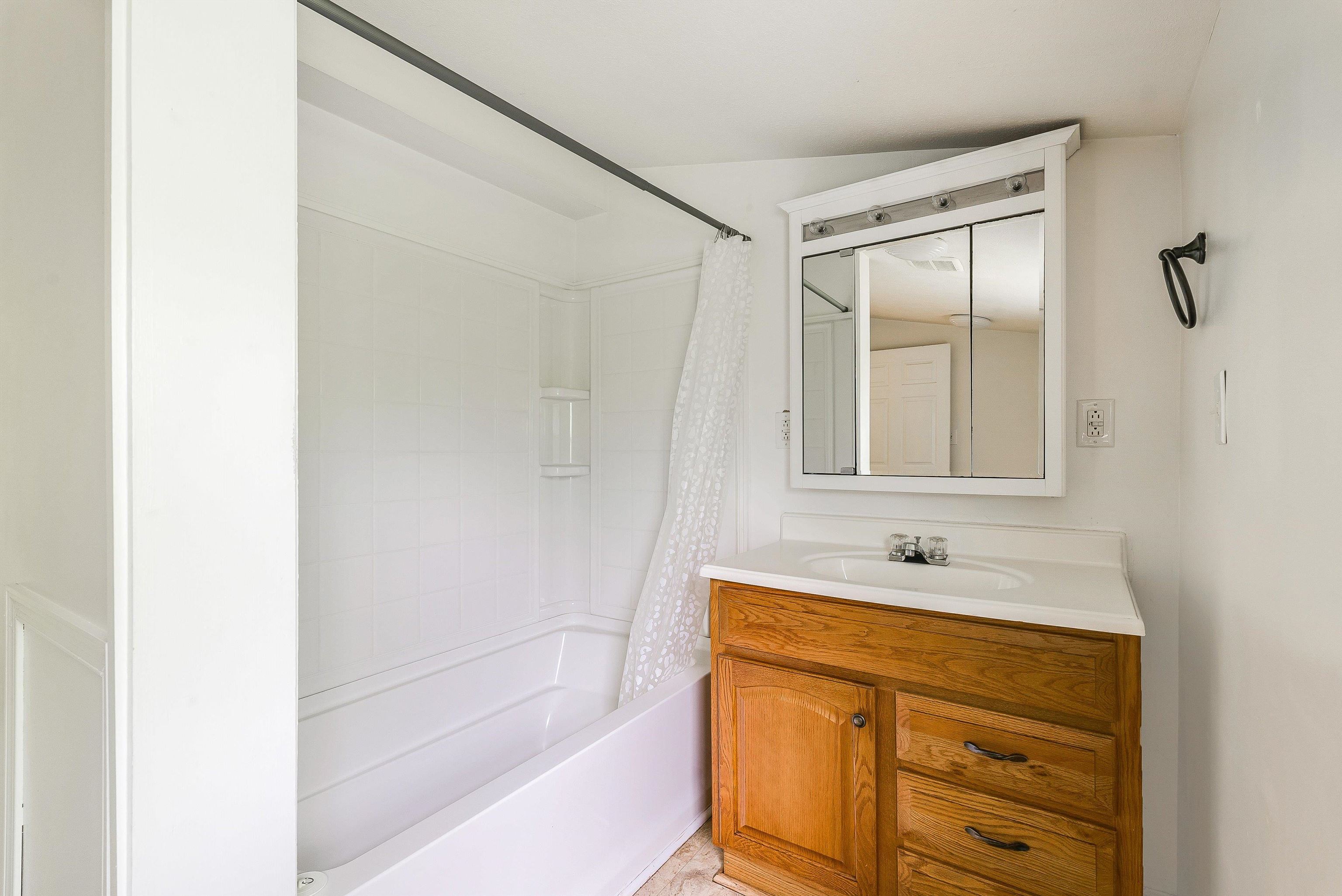 474 STONEY RUN RD, BUENA VISTA, Virginia 24416, 3 Bedrooms Bedrooms, ,1 BathroomBathrooms,Residential,474 STONEY RUN RD,666144 MLS # 666144 474 STONEY RUN RD, BUENA VISTA, Virginia 24416, 3 Bedrooms Bedrooms, ,1 BathroomBathrooms,Residential,474 STONEY RUN RD,666144 MLS # 666144