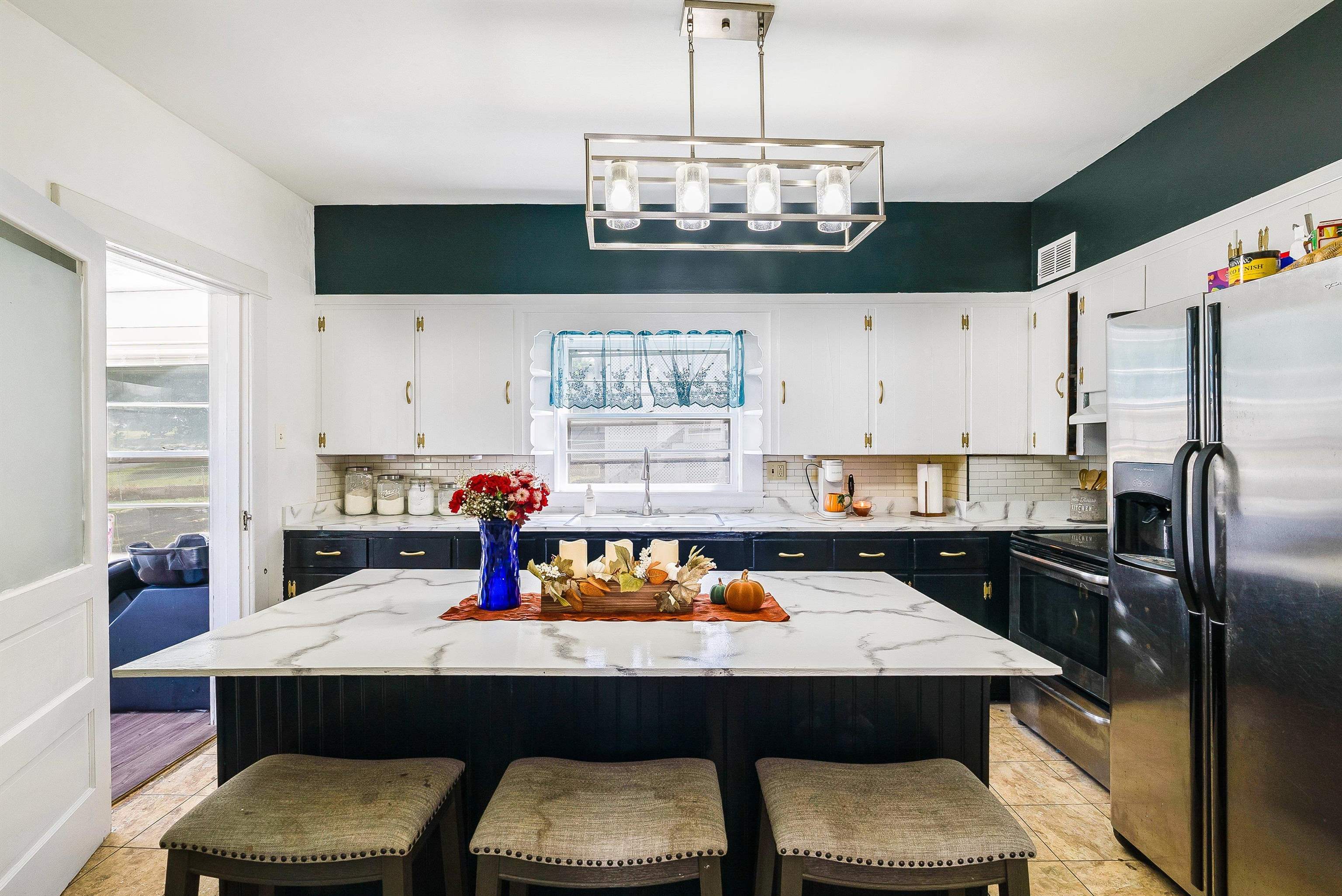 502 THIRD ST, SHENANDOAH, Virginia 22849, 3 Bedrooms Bedrooms, ,1 BathroomBathrooms,Residential,502 THIRD ST,668640 MLS # 668640