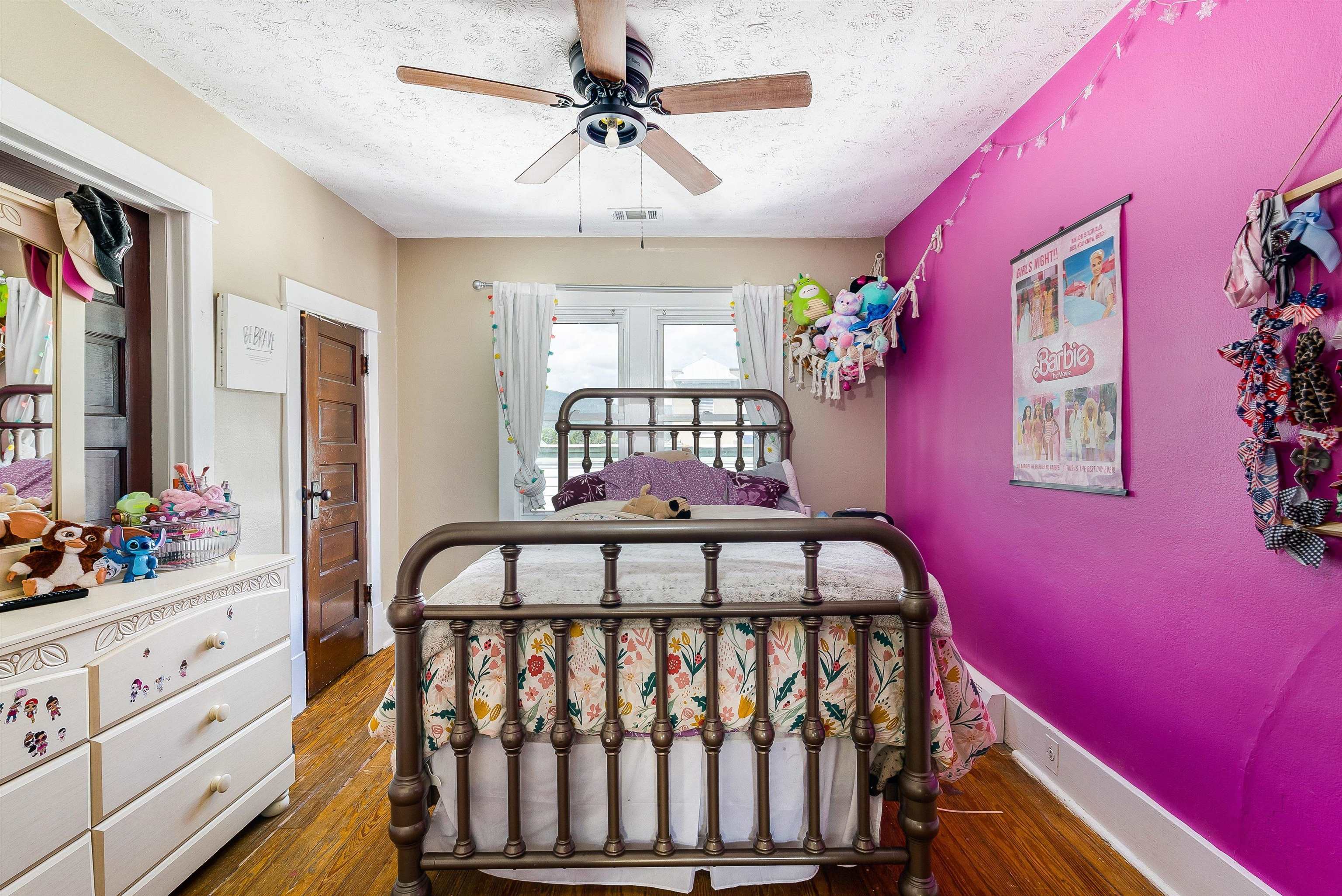 502 THIRD ST, SHENANDOAH, Virginia 22849, 3 Bedrooms Bedrooms, ,1 BathroomBathrooms,Residential,502 THIRD ST,668640 MLS # 668640