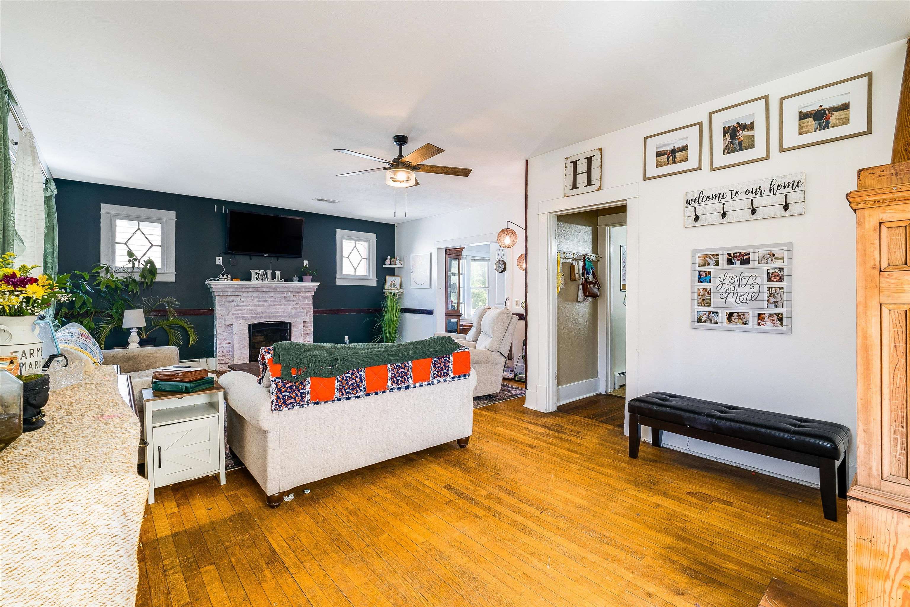 502 THIRD ST, SHENANDOAH, Virginia 22849, 3 Bedrooms Bedrooms, ,1 BathroomBathrooms,Residential,502 THIRD ST,668640 MLS # 668640