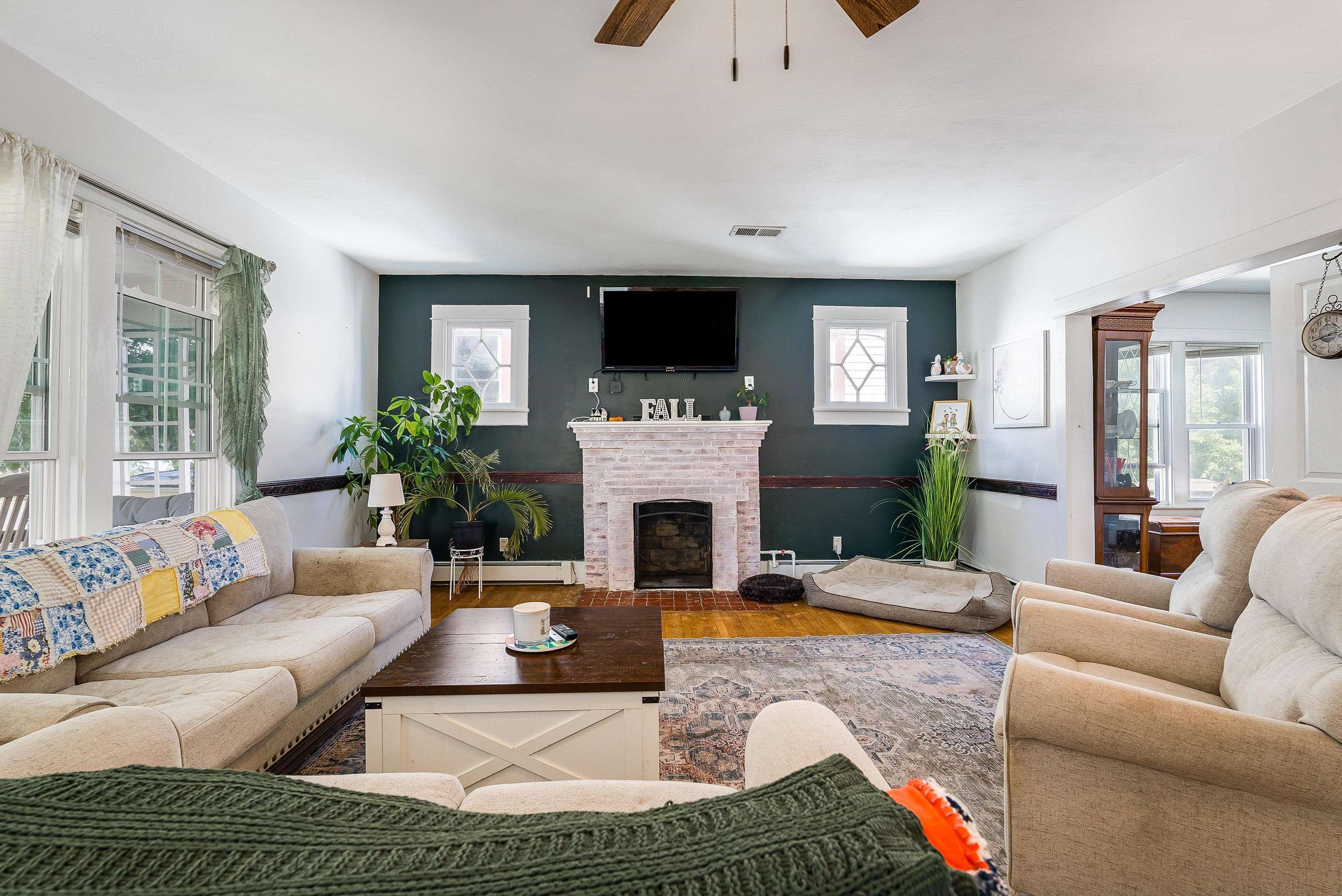 502 THIRD ST, SHENANDOAH, Virginia 22849, 3 Bedrooms Bedrooms, ,1 BathroomBathrooms,Residential,502 THIRD ST,668640 MLS # 668640