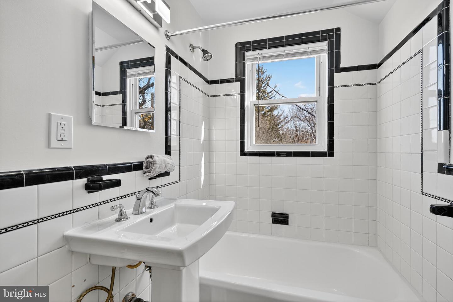 31 MCDONALD PL NE, WASHINGTON, District Of Columbia 20011, 4 Bedrooms Bedrooms, 9 Rooms Rooms,2 BathroomsBathrooms,Residential,For sale,31 MCDONALD PL NE,DCDC2210934 MLS # DCDC2210934 31 MCDONALD PL NE, WASHINGTON, District Of Columbia 20011, 4 Bedrooms Bedrooms, 9 Rooms Rooms,2 BathroomsBathrooms,Residential,For sale,31 MCDONALD PL NE,DCDC2210934 MLS # DCDC2210934