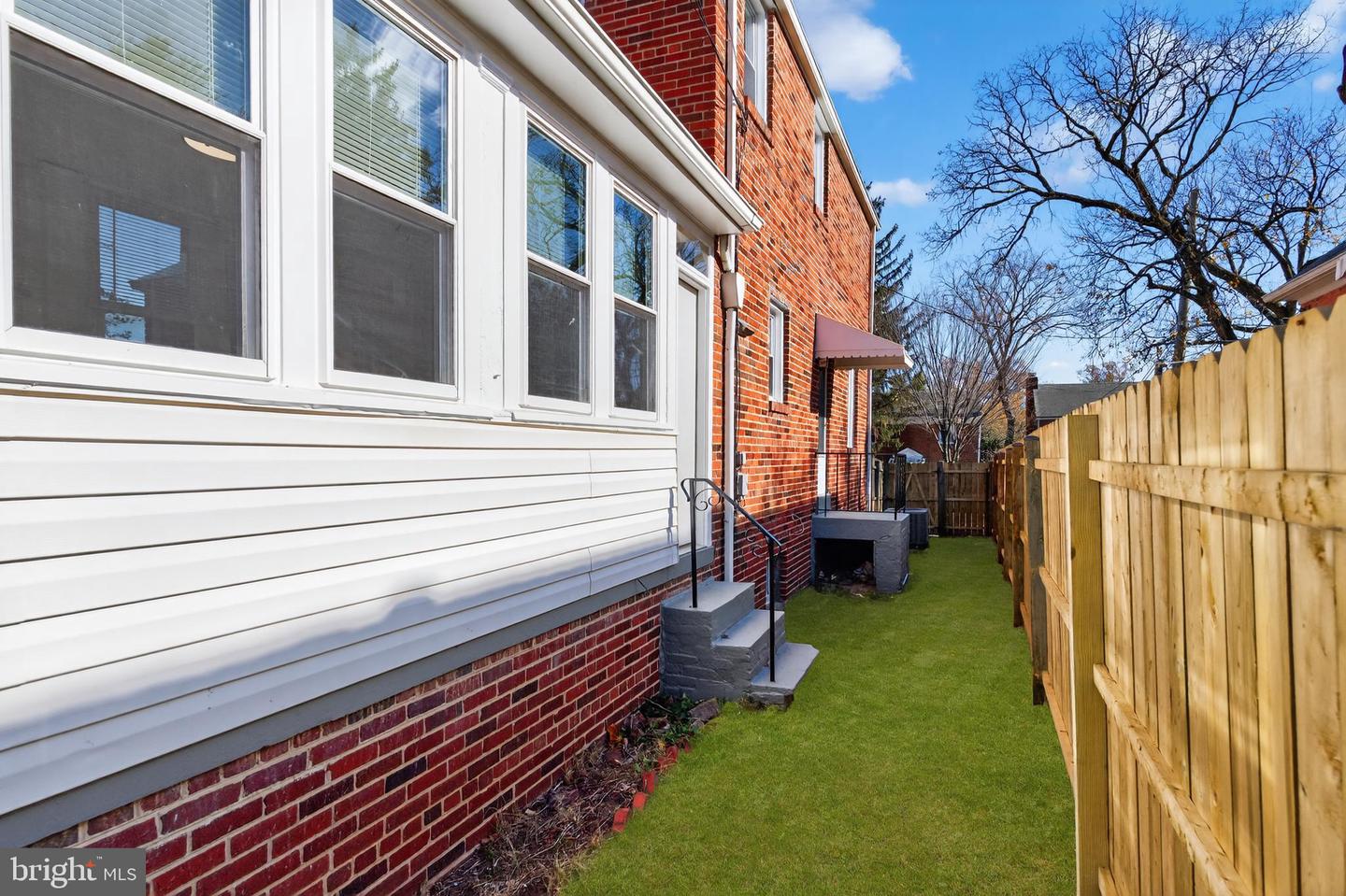 31 MCDONALD PL NE, WASHINGTON, District Of Columbia 20011, 4 Bedrooms Bedrooms, 9 Rooms Rooms,2 BathroomsBathrooms,Residential,For sale,31 MCDONALD PL NE,DCDC2210934 MLS # DCDC2210934 31 MCDONALD PL NE, WASHINGTON, District Of Columbia 20011, 4 Bedrooms Bedrooms, 9 Rooms Rooms,2 BathroomsBathrooms,Residential,For sale,31 MCDONALD PL NE,DCDC2210934 MLS # DCDC2210934