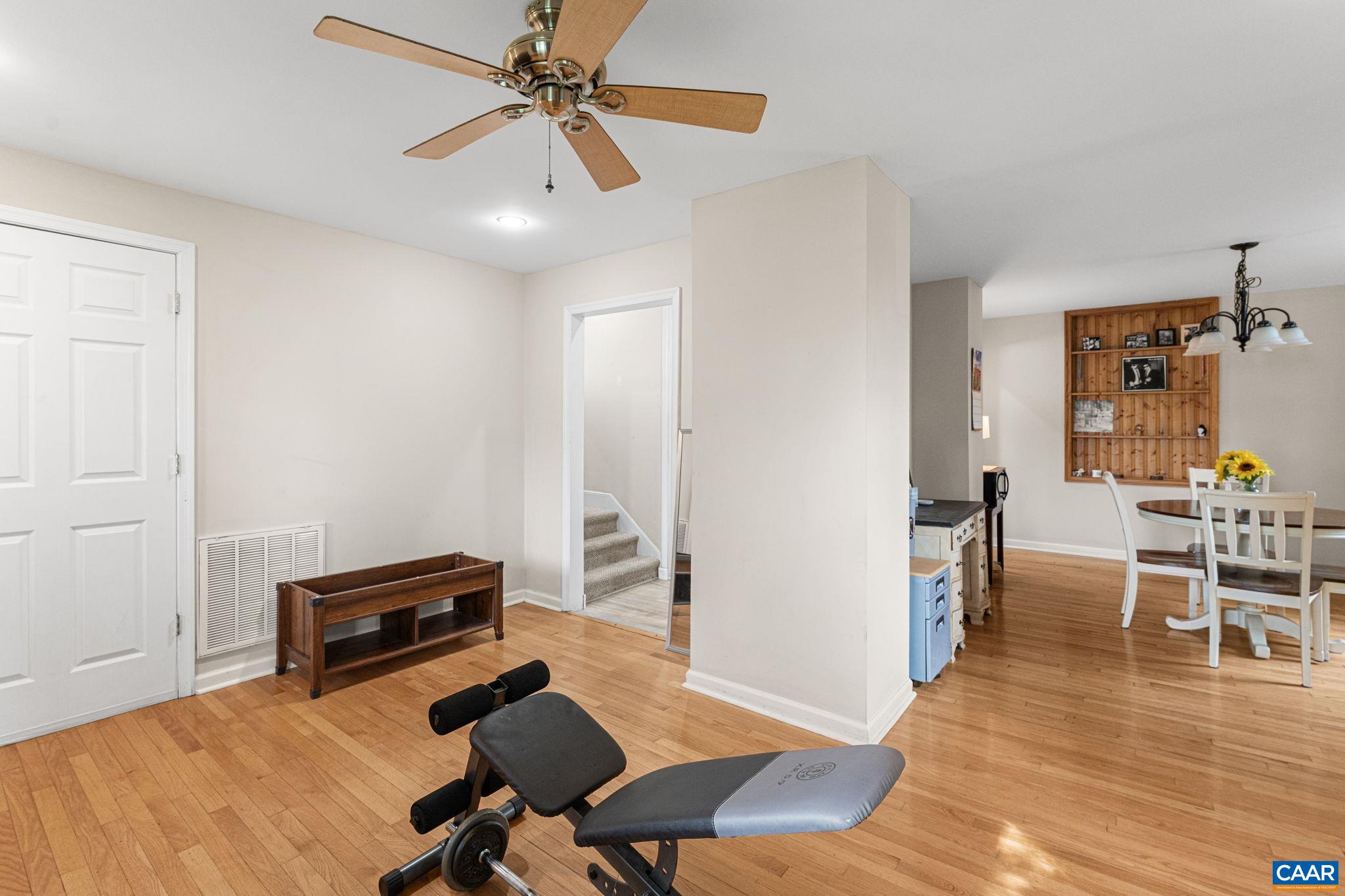 564 N BATH AVE, WAYNESBORO, Virginia 22980, 3 Bedrooms Bedrooms, ,1 BathroomBathrooms,Residential,564 N BATH AVE,671086 MLS # 671086