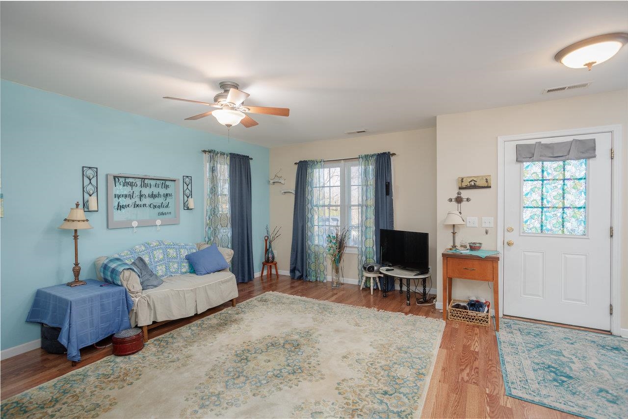 3200 JOPPA CT, ROCKINGHAM, Virginia 22801, 3 Bedrooms Bedrooms, ,2 BathroomsBathrooms,Residential,3200 JOPPA CT,671091 MLS # 671091