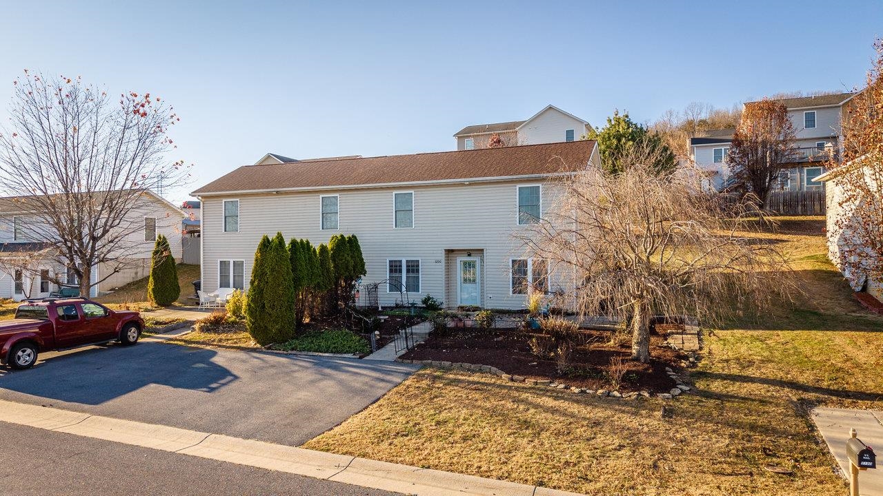 3200 JOPPA CT, ROCKINGHAM, Virginia 22801, 3 Bedrooms Bedrooms, ,2 BathroomsBathrooms,Residential,3200 JOPPA CT,671091 MLS # 671091