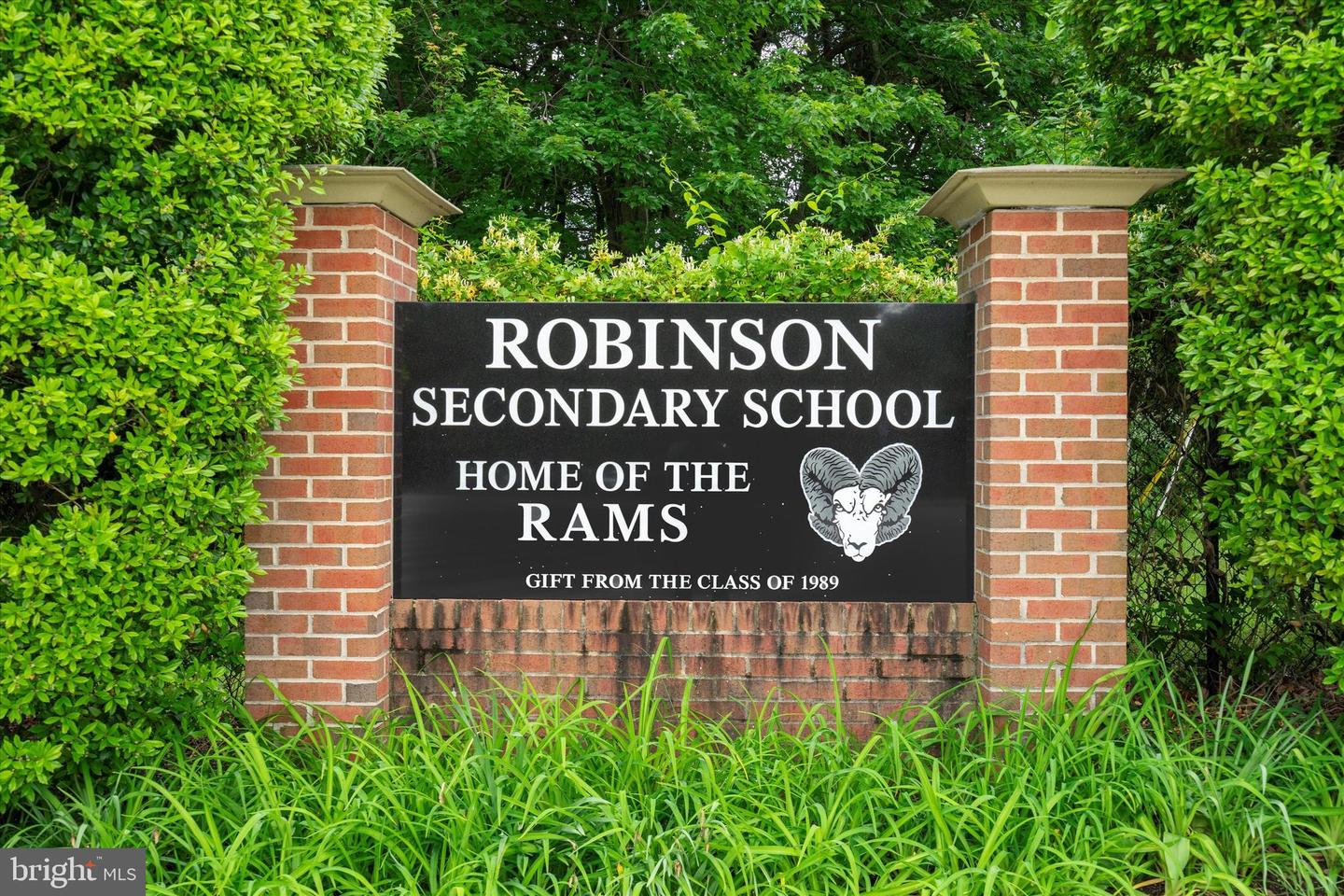 5504 WINFORD CT, FAIRFAX, Virginia 22032, 3 Bedrooms Bedrooms, ,2 BathroomsBathrooms,Residential,For sale,5504 WINFORD CT,VAFX2274448 MLS # VAFX2274448 5504 WINFORD CT, FAIRFAX, Virginia 22032, 3 Bedrooms Bedrooms, ,2 BathroomsBathrooms,Residential,For sale,5504 WINFORD CT,VAFX2274448 MLS # VAFX2274448