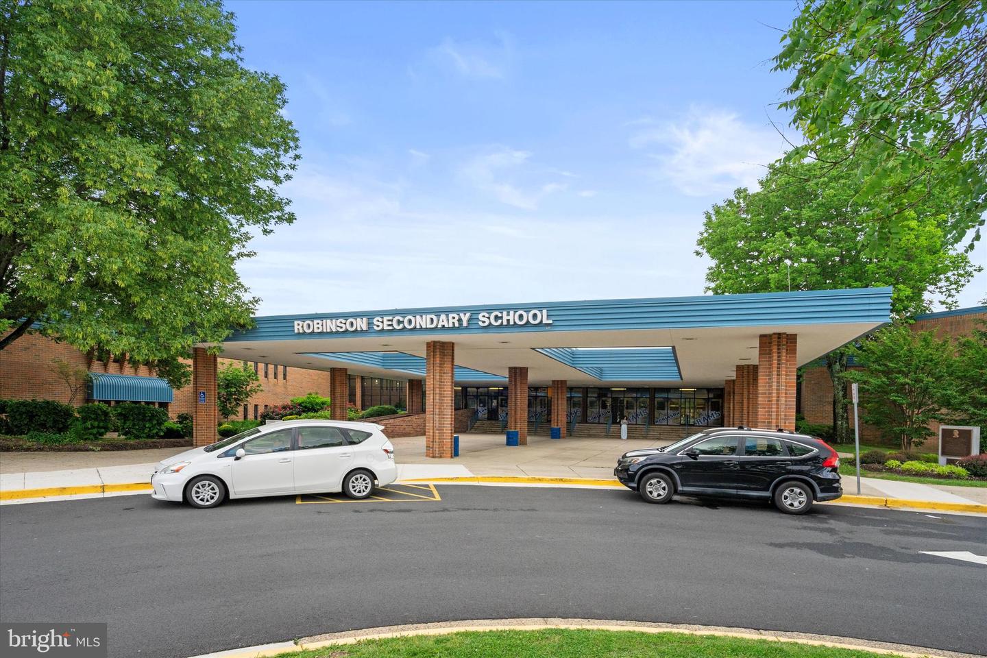 5504 WINFORD CT, FAIRFAX, Virginia 22032, 3 Bedrooms Bedrooms, ,2 BathroomsBathrooms,Residential,For sale,5504 WINFORD CT,VAFX2274448 MLS # VAFX2274448 5504 WINFORD CT, FAIRFAX, Virginia 22032, 3 Bedrooms Bedrooms, ,2 BathroomsBathrooms,Residential,For sale,5504 WINFORD CT,VAFX2274448 MLS # VAFX2274448