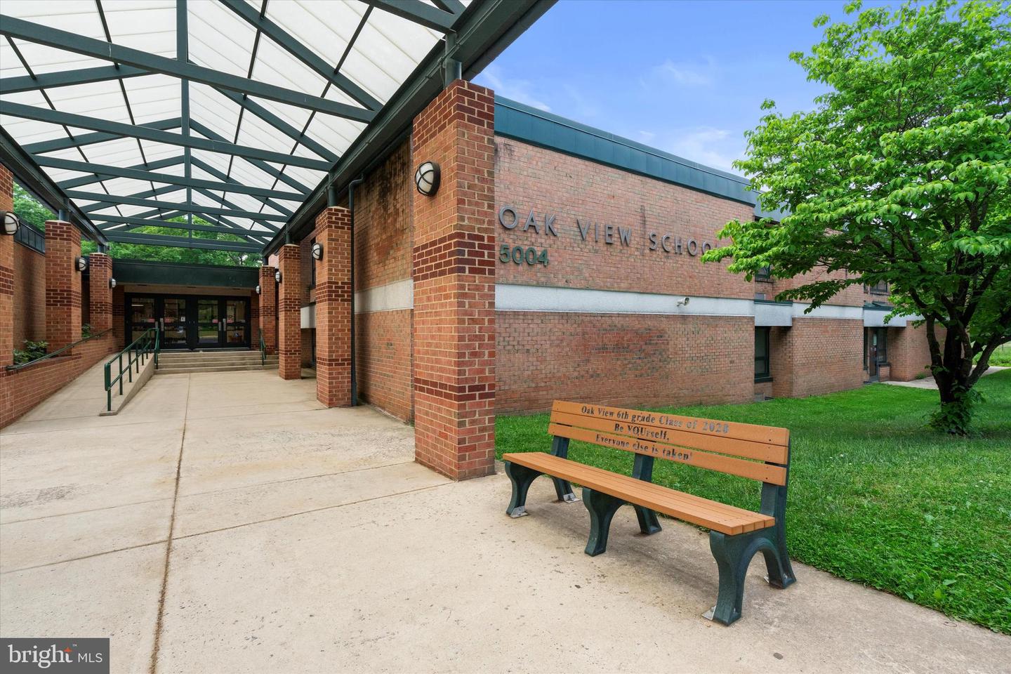 5504 WINFORD CT, FAIRFAX, Virginia 22032, 3 Bedrooms Bedrooms, ,2 BathroomsBathrooms,Residential,For sale,5504 WINFORD CT,VAFX2274448 MLS # VAFX2274448 5504 WINFORD CT, FAIRFAX, Virginia 22032, 3 Bedrooms Bedrooms, ,2 BathroomsBathrooms,Residential,For sale,5504 WINFORD CT,VAFX2274448 MLS # VAFX2274448