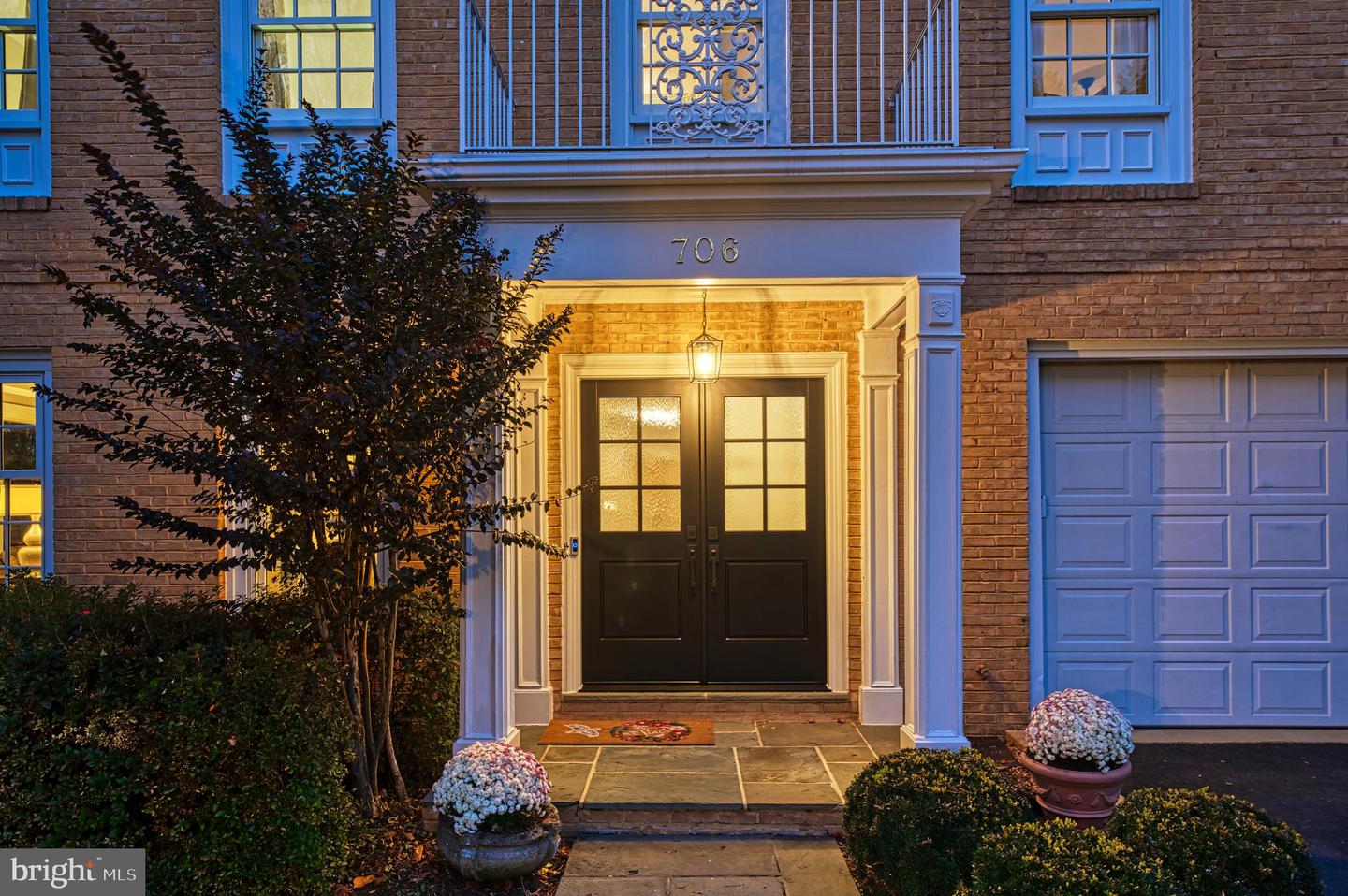 706 BLUEBERRY HILL RD, MCLEAN, Virginia 22101, 4 Bedrooms Bedrooms, ,4 BathroomsBathrooms,Residential,For sale,706 BLUEBERRY HILL RD,VAFX2274870 MLS # VAFX2274870 706 BLUEBERRY HILL RD, MCLEAN, Virginia 22101, 4 Bedrooms Bedrooms, ,4 BathroomsBathrooms,Residential,For sale,706 BLUEBERRY HILL RD,VAFX2274870 MLS # VAFX2274870