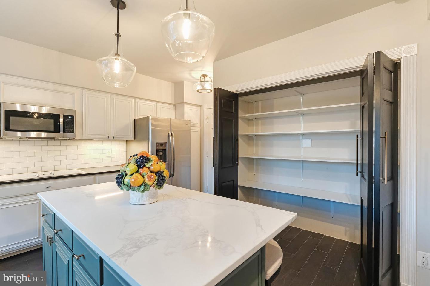 706 BLUEBERRY HILL RD, MCLEAN, Virginia 22101, 4 Bedrooms Bedrooms, ,4 BathroomsBathrooms,Residential,For sale,706 BLUEBERRY HILL RD,VAFX2274870 MLS # VAFX2274870 706 BLUEBERRY HILL RD, MCLEAN, Virginia 22101, 4 Bedrooms Bedrooms, ,4 BathroomsBathrooms,Residential,For sale,706 BLUEBERRY HILL RD,VAFX2274870 MLS # VAFX2274870