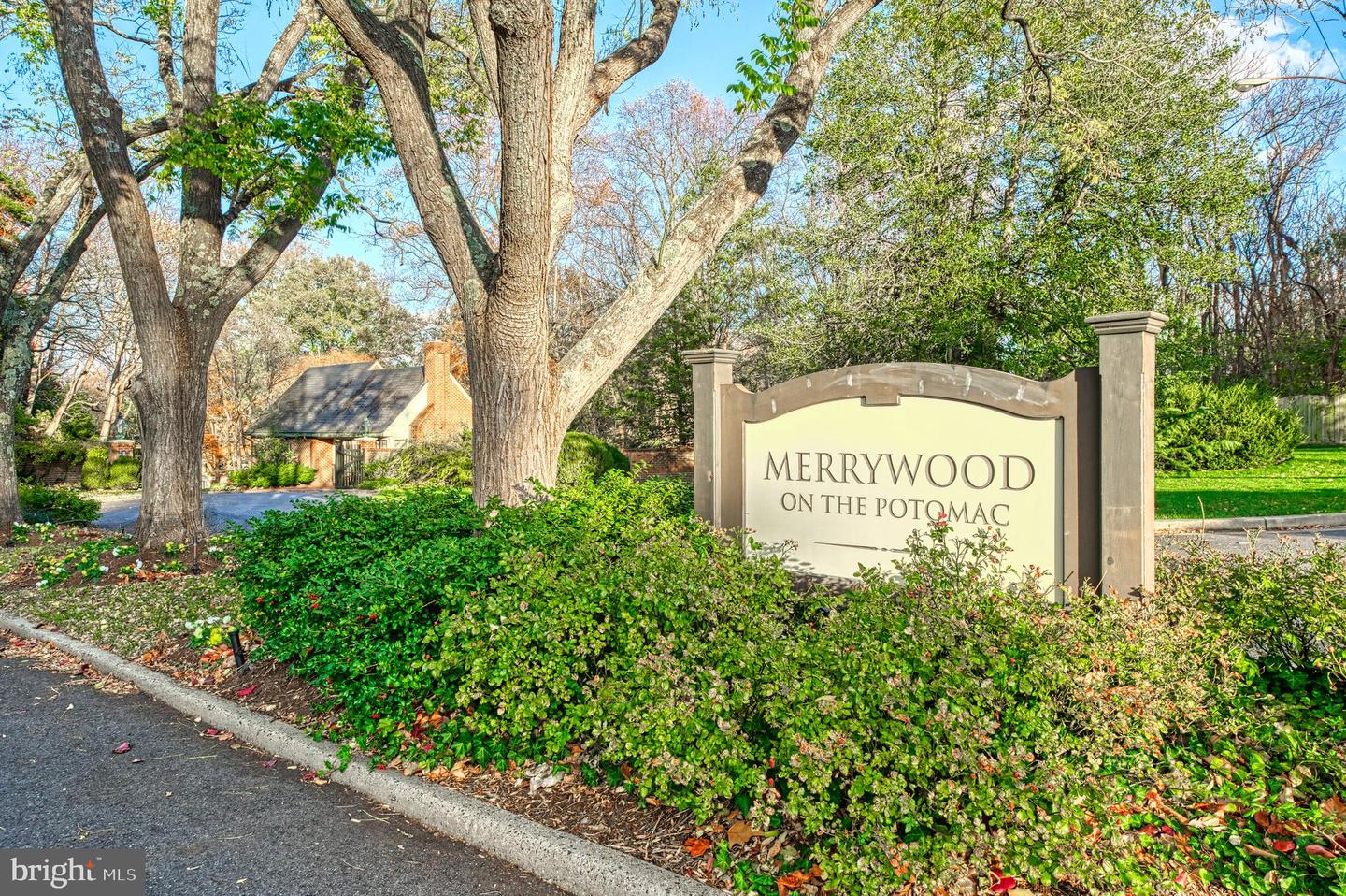 706 BLUEBERRY HILL RD, MCLEAN, Virginia 22101, 4 Bedrooms Bedrooms, ,4 BathroomsBathrooms,Residential,For sale,706 BLUEBERRY HILL RD,VAFX2274870 MLS # VAFX2274870 706 BLUEBERRY HILL RD, MCLEAN, Virginia 22101, 4 Bedrooms Bedrooms, ,4 BathroomsBathrooms,Residential,For sale,706 BLUEBERRY HILL RD,VAFX2274870 MLS # VAFX2274870