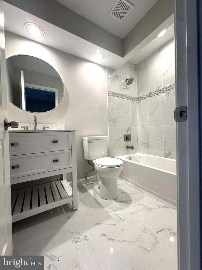 1947 INGLEBROOK DR, WOODBRIDGE, Virginia 22192, 3 Bedrooms Bedrooms, ,3 BathroomsBathrooms,Residential,For sale,1947 INGLEBROOK DR,VAPW2106236 MLS # VAPW2106236 1947 INGLEBROOK DR, WOODBRIDGE, Virginia 22192, 3 Bedrooms Bedrooms, ,3 BathroomsBathrooms,Residential,For sale,1947 INGLEBROOK DR,VAPW2106236 MLS # VAPW2106236