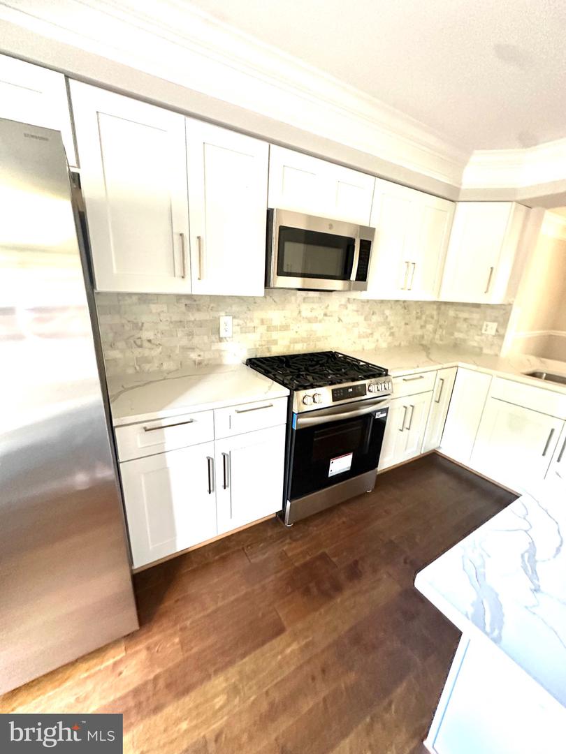 1947 INGLEBROOK DR, WOODBRIDGE, Virginia 22192, 3 Bedrooms Bedrooms, ,3 BathroomsBathrooms,Residential,For sale,1947 INGLEBROOK DR,VAPW2106236 MLS # VAPW2106236 1947 INGLEBROOK DR, WOODBRIDGE, Virginia 22192, 3 Bedrooms Bedrooms, ,3 BathroomsBathrooms,Residential,For sale,1947 INGLEBROOK DR,VAPW2106236 MLS # VAPW2106236