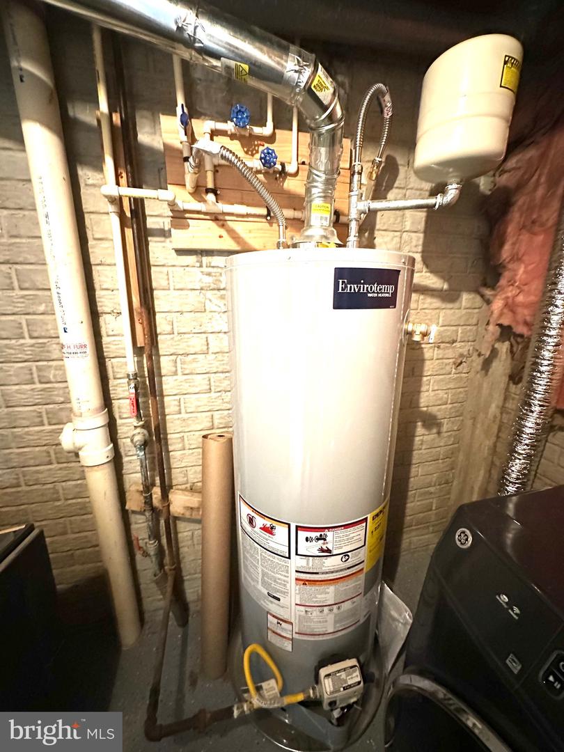 1947 INGLEBROOK DR, WOODBRIDGE, Virginia 22192, 3 Bedrooms Bedrooms, ,3 BathroomsBathrooms,Residential,For sale,1947 INGLEBROOK DR,VAPW2106236 MLS # VAPW2106236 1947 INGLEBROOK DR, WOODBRIDGE, Virginia 22192, 3 Bedrooms Bedrooms, ,3 BathroomsBathrooms,Residential,For sale,1947 INGLEBROOK DR,VAPW2106236 MLS # VAPW2106236