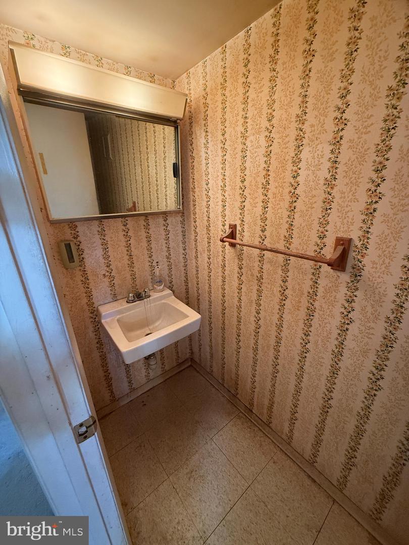 13860 LANGSTONE DR, WOODBRIDGE, Virginia 22193, 3 Bedrooms Bedrooms, ,1 BathroomBathrooms,Residential,For sale,13860 LANGSTONE DR,VAPW2106448 MLS # VAPW2106448 13860 LANGSTONE DR, WOODBRIDGE, Virginia 22193, 3 Bedrooms Bedrooms, ,1 BathroomBathrooms,Residential,For sale,13860 LANGSTONE DR,VAPW2106448 MLS # VAPW2106448