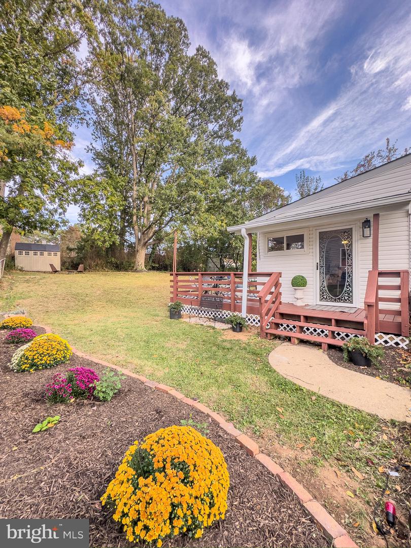 3211 GARY CT, FALLS CHURCH, Virginia 22042, 4 Bedrooms Bedrooms, 9 Rooms Rooms,2 BathroomsBathrooms,Residential,For sale,3211 GARY CT,VAFX2275500 MLS # VAFX2275500 3211 GARY CT, FALLS CHURCH, Virginia 22042, 4 Bedrooms Bedrooms, 9 Rooms Rooms,2 BathroomsBathrooms,Residential,For sale,3211 GARY CT,VAFX2275500 MLS # VAFX2275500