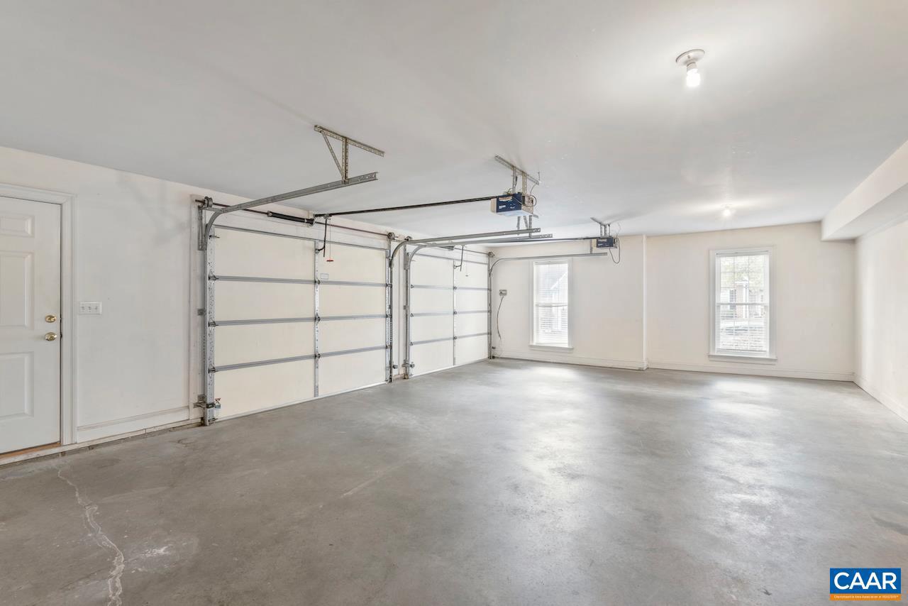 1132 COURTYARD DR, CHARLOTTESVILLE, Virginia 22903, 3 Bedrooms Bedrooms, ,2 BathroomsBathrooms,Residential,For sale,1132 COURTYARD DR,670259 MLS # 670259 1132 COURTYARD DR, CHARLOTTESVILLE, Virginia 22903, 3 Bedrooms Bedrooms, ,2 BathroomsBathrooms,Residential,For sale,1132 COURTYARD DR,670259 MLS # 670259