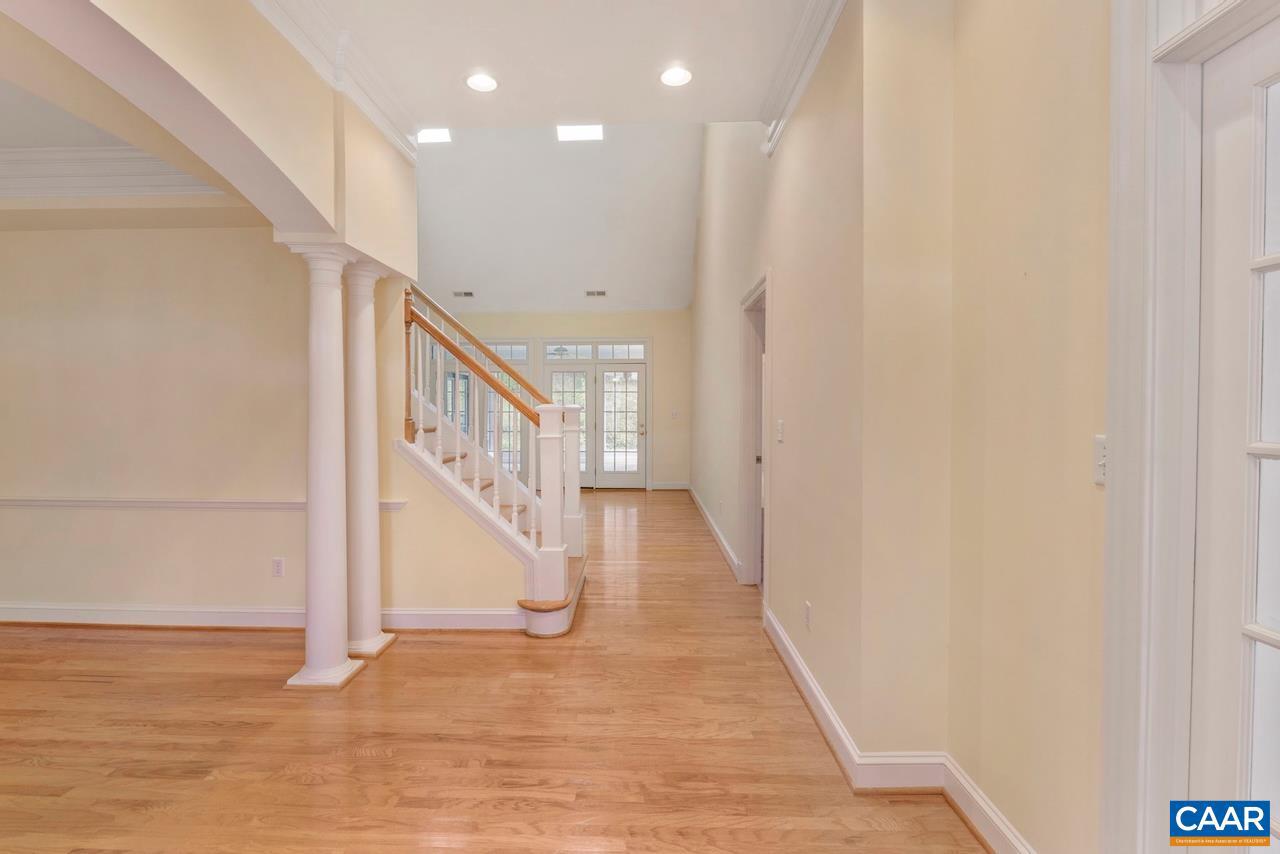 1132 COURTYARD DR, CHARLOTTESVILLE, Virginia 22903, 3 Bedrooms Bedrooms, ,2 BathroomsBathrooms,Residential,For sale,1132 COURTYARD DR,670259 MLS # 670259 1132 COURTYARD DR, CHARLOTTESVILLE, Virginia 22903, 3 Bedrooms Bedrooms, ,2 BathroomsBathrooms,Residential,For sale,1132 COURTYARD DR,670259 MLS # 670259