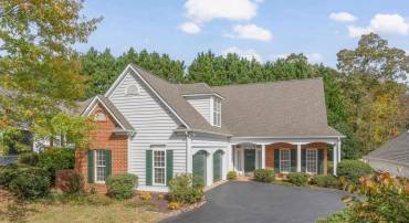 1132 COURTYARD DR, CHARLOTTESVILLE, Virginia 22903, 3 Bedrooms Bedrooms, ,2 BathroomsBathrooms,Residential,For sale,1132 COURTYARD DR,670259 MLS # 670259