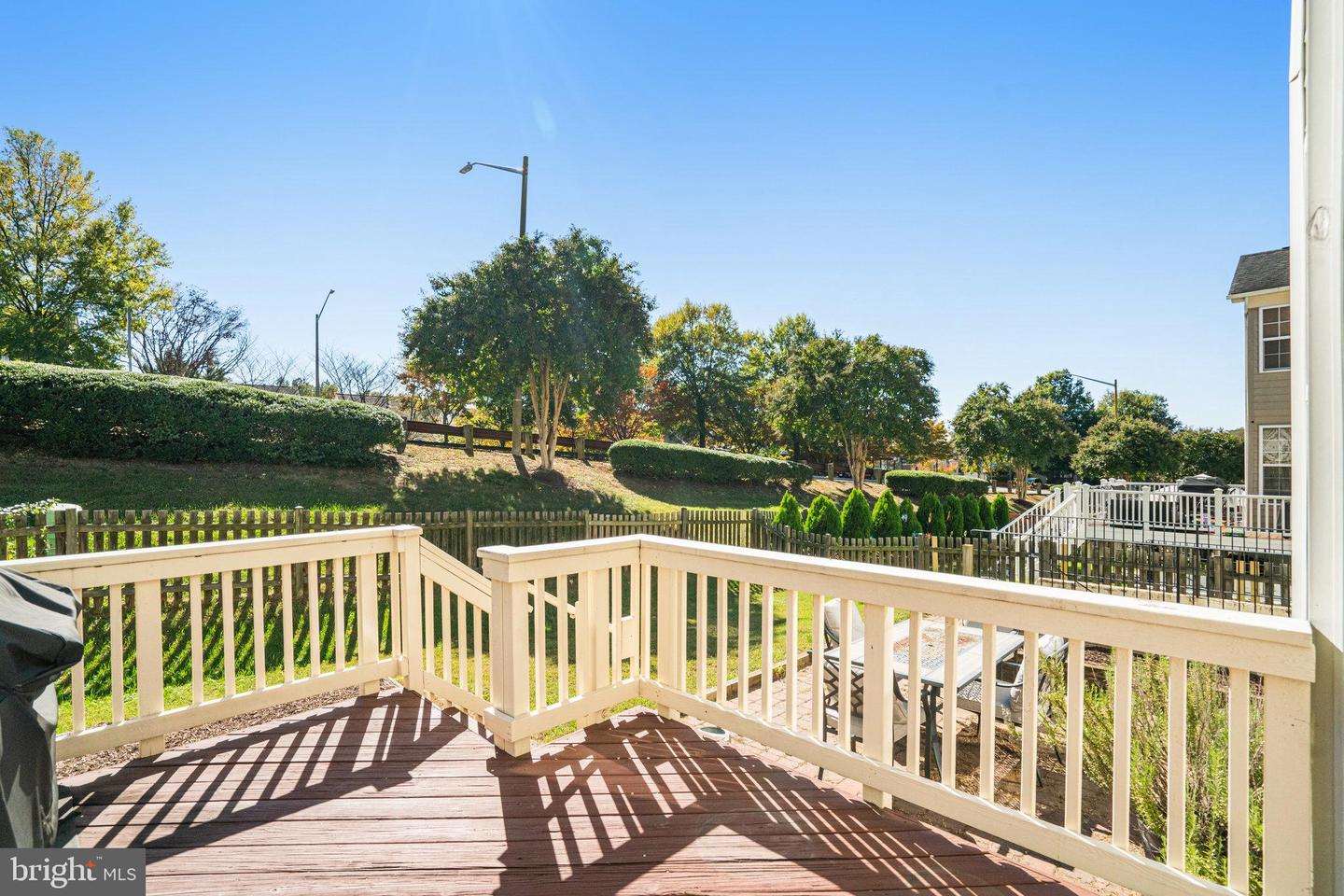 7663 HENRY KNOX DR, LORTON, Virginia 22079, 5 Bedrooms Bedrooms, ,3 BathroomsBathrooms,Residential,For sale,7663 HENRY KNOX DR,VAFX2275740 MLS # VAFX2275740 7663 HENRY KNOX DR, LORTON, Virginia 22079, 5 Bedrooms Bedrooms, ,3 BathroomsBathrooms,Residential,For sale,7663 HENRY KNOX DR,VAFX2275740 MLS # VAFX2275740