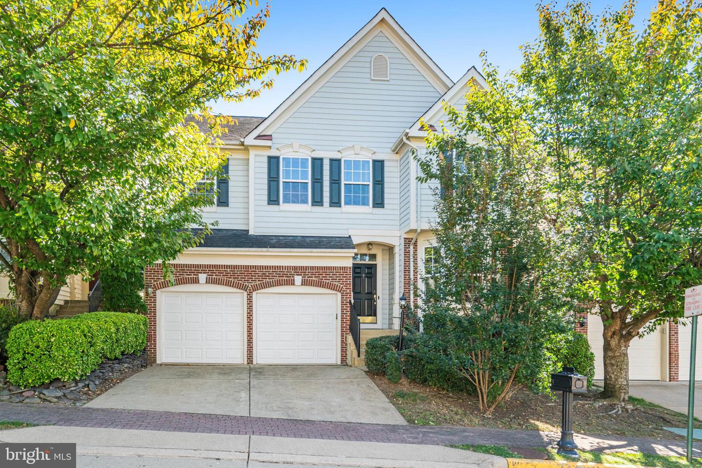 7663 HENRY KNOX DR, LORTON, Virginia 22079, 5 Bedrooms Bedrooms, ,3 BathroomsBathrooms,Residential,For sale,7663 HENRY KNOX DR,VAFX2275740 MLS # VAFX2275740 7663 HENRY KNOX DR, LORTON, Virginia 22079, 5 Bedrooms Bedrooms, ,3 BathroomsBathrooms,Residential,For sale,7663 HENRY KNOX DR,VAFX2275740 MLS # VAFX2275740