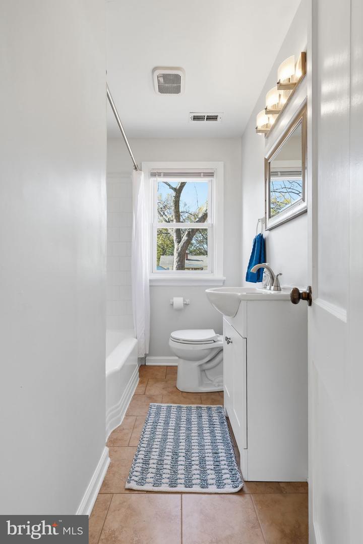 912 FOREST VIEW DR, RICHMOND, Virginia 23225, 2 Bedrooms Bedrooms, ,1 BathroomBathrooms,Residential,For sale,912 FOREST VIEW DR,VARC2000780 MLS # VARC2000780 912 FOREST VIEW DR, RICHMOND, Virginia 23225, 2 Bedrooms Bedrooms, ,1 BathroomBathrooms,Residential,For sale,912 FOREST VIEW DR,VARC2000780 MLS # VARC2000780