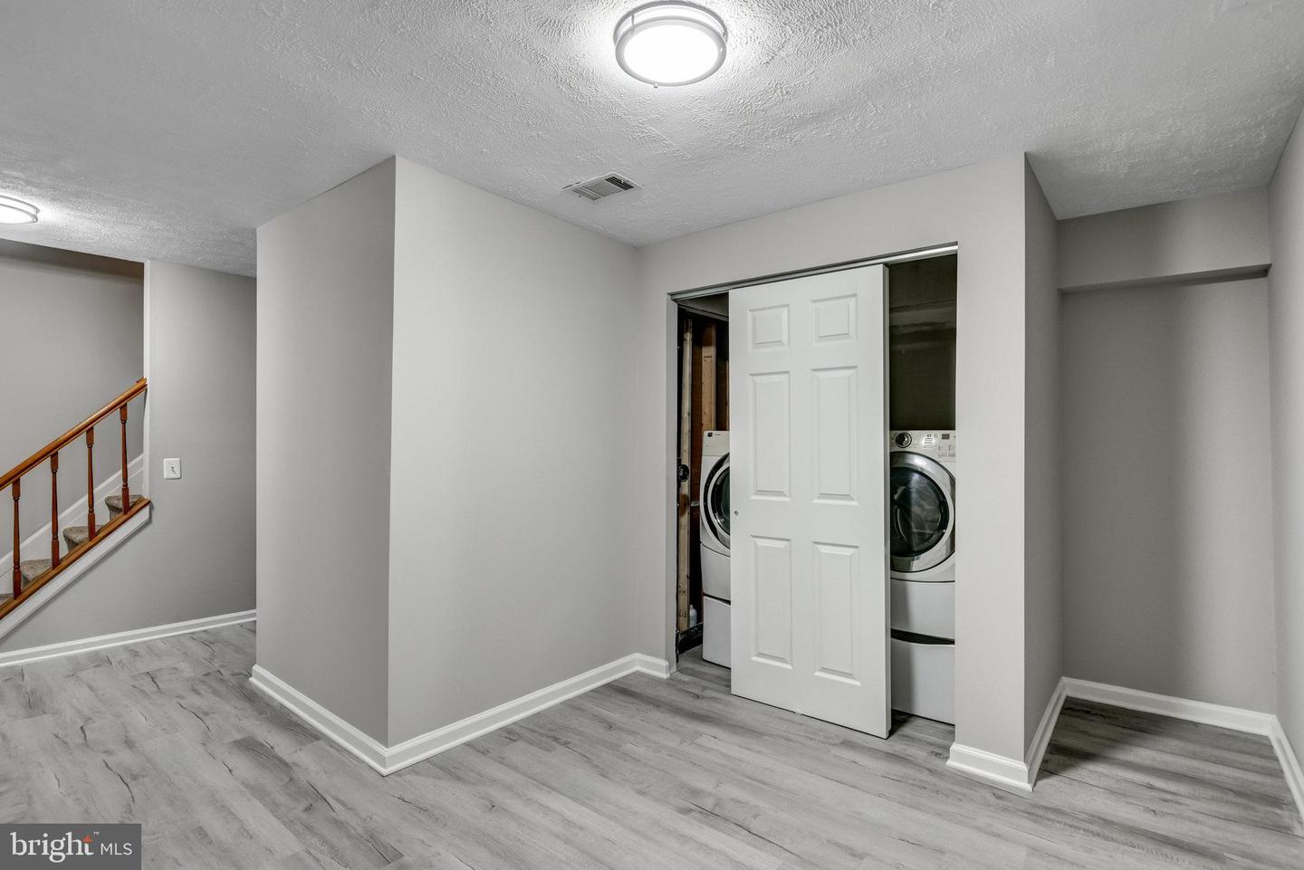 14822 MILLICENT CT, CENTREVILLE, Virginia 20120, 3 Bedrooms Bedrooms, ,1 BathroomBathrooms,Residential,For sale,14822 MILLICENT CT,VAFX2276206 MLS # VAFX2276206 14822 MILLICENT CT, CENTREVILLE, Virginia 20120, 3 Bedrooms Bedrooms, ,1 BathroomBathrooms,Residential,For sale,14822 MILLICENT CT,VAFX2276206 MLS # VAFX2276206