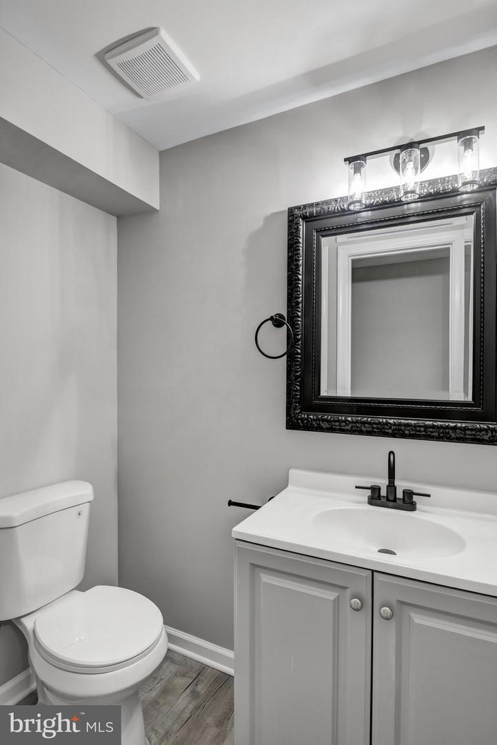 14822 MILLICENT CT, CENTREVILLE, Virginia 20120, 3 Bedrooms Bedrooms, ,1 BathroomBathrooms,Residential,For sale,14822 MILLICENT CT,VAFX2276206 MLS # VAFX2276206 14822 MILLICENT CT, CENTREVILLE, Virginia 20120, 3 Bedrooms Bedrooms, ,1 BathroomBathrooms,Residential,For sale,14822 MILLICENT CT,VAFX2276206 MLS # VAFX2276206