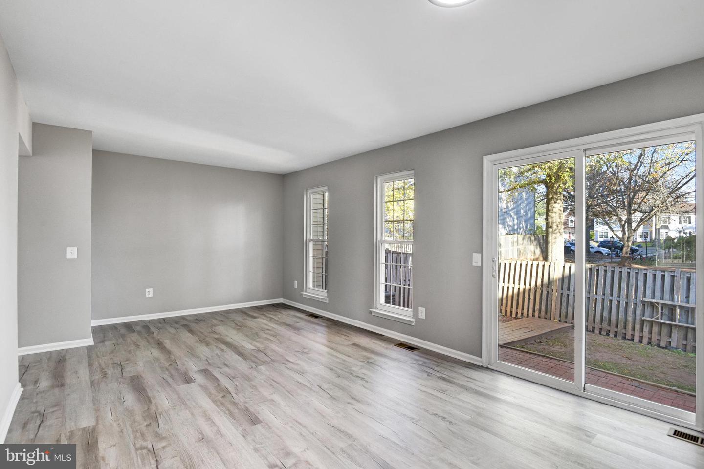 14822 MILLICENT CT, CENTREVILLE, Virginia 20120, 3 Bedrooms Bedrooms, ,1 BathroomBathrooms,Residential,For sale,14822 MILLICENT CT,VAFX2276206 MLS # VAFX2276206 14822 MILLICENT CT, CENTREVILLE, Virginia 20120, 3 Bedrooms Bedrooms, ,1 BathroomBathrooms,Residential,For sale,14822 MILLICENT CT,VAFX2276206 MLS # VAFX2276206