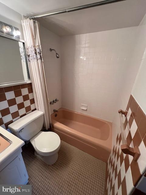 1425 4TH ST SW #A304, WASHINGTON, District Of Columbia 20024, 2 Bedrooms Bedrooms, 5 Rooms Rooms,2 BathroomsBathrooms,Residential,For sale,1425 4TH ST SW #A304,DCDC2229928 MLS # DCDC2229928