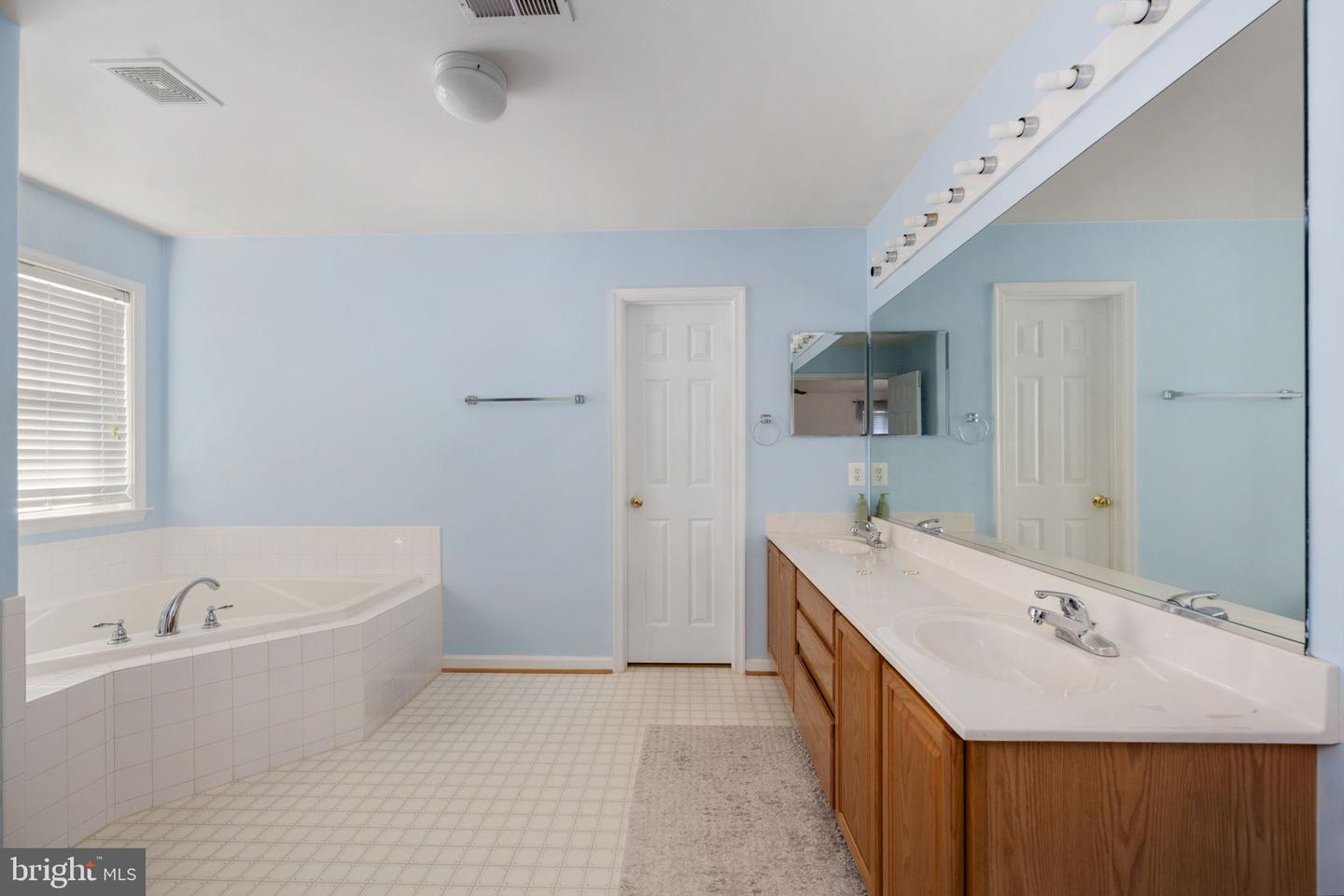 38 FIFE ST, STAFFORD, Virginia 22554, 6 Bedrooms Bedrooms, ,5 BathroomsBathrooms,Residential,For sale,38 FIFE ST,VAST2043986 MLS # VAST2043986 38 FIFE ST, STAFFORD, Virginia 22554, 6 Bedrooms Bedrooms, ,5 BathroomsBathrooms,Residential,For sale,38 FIFE ST,VAST2043986 MLS # VAST2043986