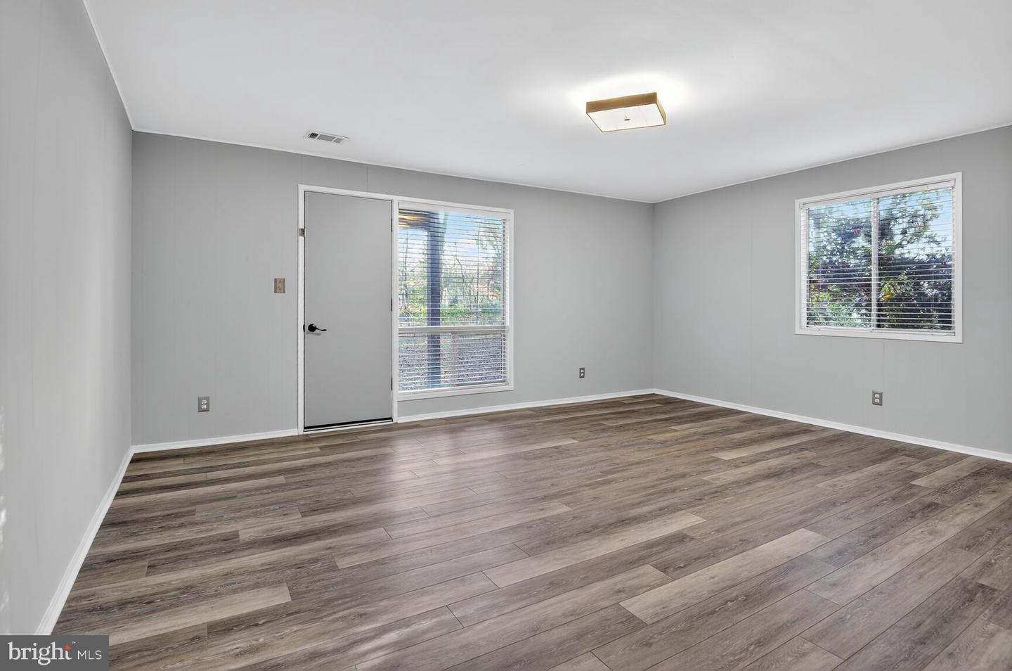 3204 FOX MILL RD, OAKTON, Virginia 22124, 4 Bedrooms Bedrooms, ,3 BathroomsBathrooms,Residential,For sale,3204 FOX MILL RD,VAFX2277358 MLS # VAFX2277358 3204 FOX MILL RD, OAKTON, Virginia 22124, 4 Bedrooms Bedrooms, ,3 BathroomsBathrooms,Residential,For sale,3204 FOX MILL RD,VAFX2277358 MLS # VAFX2277358