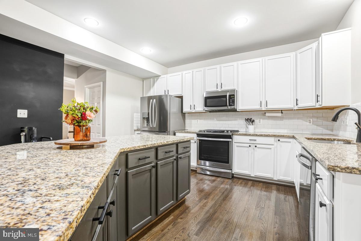 9478 MERRIMONT TRACE CIR, BRISTOW, Virginia 20136, 4 Bedrooms Bedrooms, ,4 BathroomsBathrooms,Residential,For sale,9478 MERRIMONT TRACE CIR,VAPW2107188 MLS # VAPW2107188 9478 MERRIMONT TRACE CIR, BRISTOW, Virginia 20136, 4 Bedrooms Bedrooms, ,4 BathroomsBathrooms,Residential,For sale,9478 MERRIMONT TRACE CIR,VAPW2107188 MLS # VAPW2107188