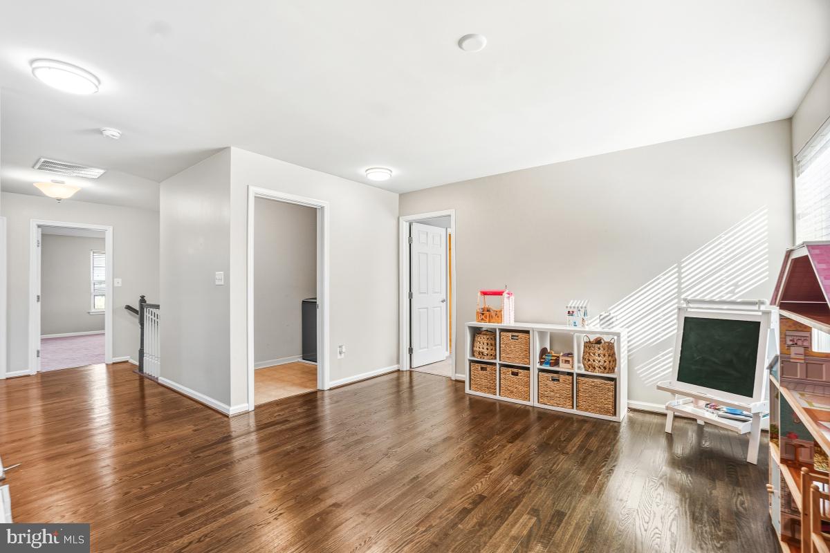 9478 MERRIMONT TRACE CIR, BRISTOW, Virginia 20136, 4 Bedrooms Bedrooms, ,4 BathroomsBathrooms,Residential,For sale,9478 MERRIMONT TRACE CIR,VAPW2107188 MLS # VAPW2107188 9478 MERRIMONT TRACE CIR, BRISTOW, Virginia 20136, 4 Bedrooms Bedrooms, ,4 BathroomsBathrooms,Residential,For sale,9478 MERRIMONT TRACE CIR,VAPW2107188 MLS # VAPW2107188