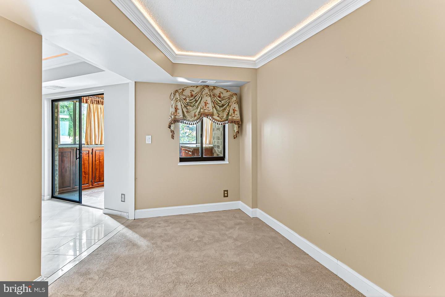 5903 MOUNT EAGLE DR #203, ALEXANDRIA, Virginia 22303, 1 Bedroom Bedrooms, ,1 BathroomBathrooms,Residential,For sale,5903 MOUNT EAGLE DR #203,VAFX2277464 MLS # VAFX2277464 5903 MOUNT EAGLE DR #203, ALEXANDRIA, Virginia 22303, 1 Bedroom Bedrooms, ,1 BathroomBathrooms,Residential,For sale,5903 MOUNT EAGLE DR #203,VAFX2277464 MLS # VAFX2277464