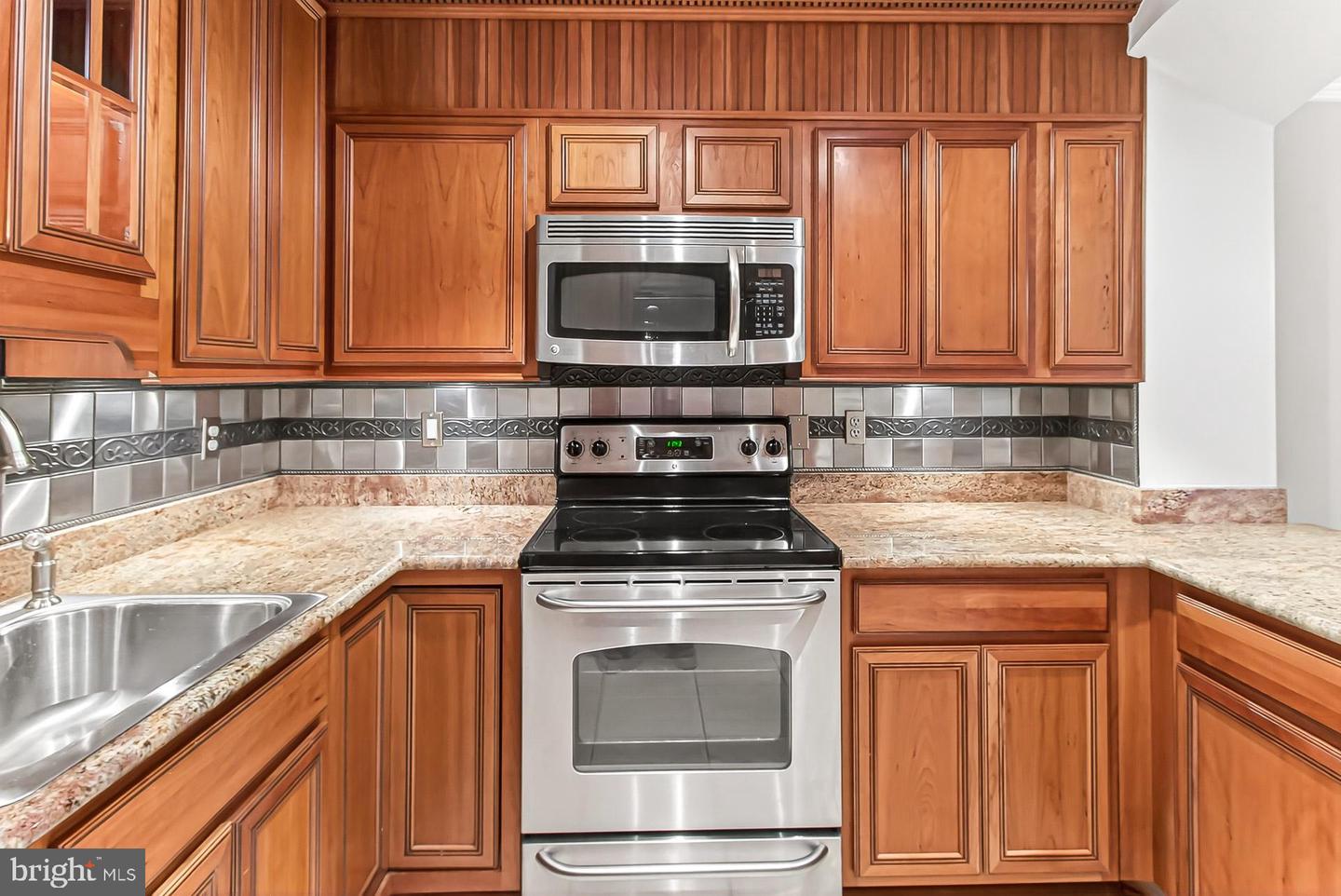 5903 MOUNT EAGLE DR #203, ALEXANDRIA, Virginia 22303, 1 Bedroom Bedrooms, ,1 BathroomBathrooms,Residential,For sale,5903 MOUNT EAGLE DR #203,VAFX2277464 MLS # VAFX2277464 5903 MOUNT EAGLE DR #203, ALEXANDRIA, Virginia 22303, 1 Bedroom Bedrooms, ,1 BathroomBathrooms,Residential,For sale,5903 MOUNT EAGLE DR #203,VAFX2277464 MLS # VAFX2277464