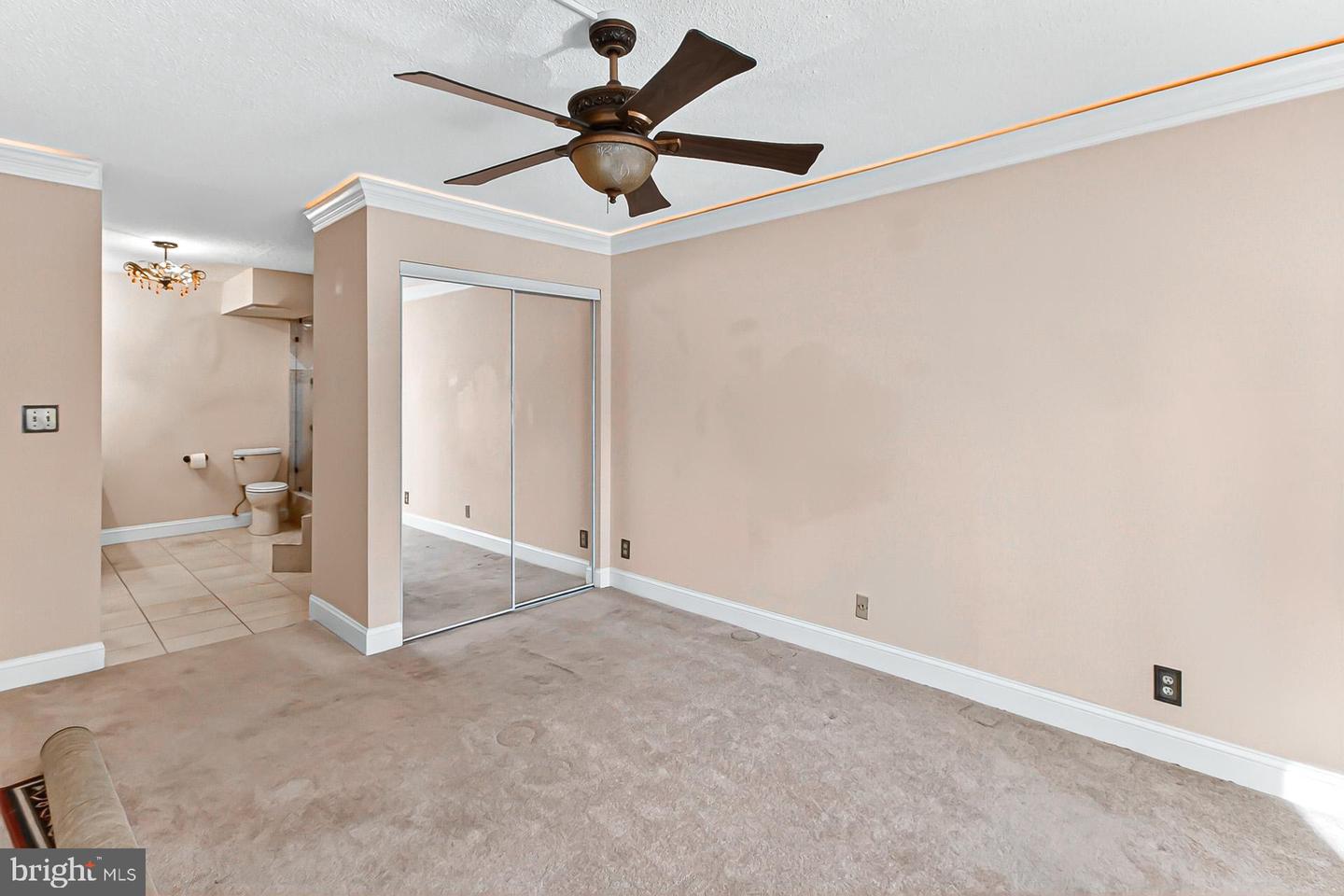 5903 MOUNT EAGLE DR #203, ALEXANDRIA, Virginia 22303, 1 Bedroom Bedrooms, ,1 BathroomBathrooms,Residential,For sale,5903 MOUNT EAGLE DR #203,VAFX2277464 MLS # VAFX2277464 5903 MOUNT EAGLE DR #203, ALEXANDRIA, Virginia 22303, 1 Bedroom Bedrooms, ,1 BathroomBathrooms,Residential,For sale,5903 MOUNT EAGLE DR #203,VAFX2277464 MLS # VAFX2277464