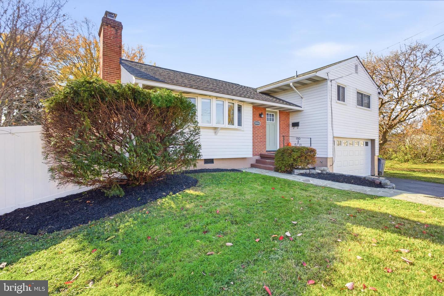 5808 HARVEY PL, ALEXANDRIA, Virginia 22303, 3 Bedrooms Bedrooms, ,2 BathroomsBathrooms,Residential,For sale,5808 HARVEY PL,VAFX2277846 MLS # VAFX2277846 5808 HARVEY PL, ALEXANDRIA, Virginia 22303, 3 Bedrooms Bedrooms, ,2 BathroomsBathrooms,Residential,For sale,5808 HARVEY PL,VAFX2277846 MLS # VAFX2277846