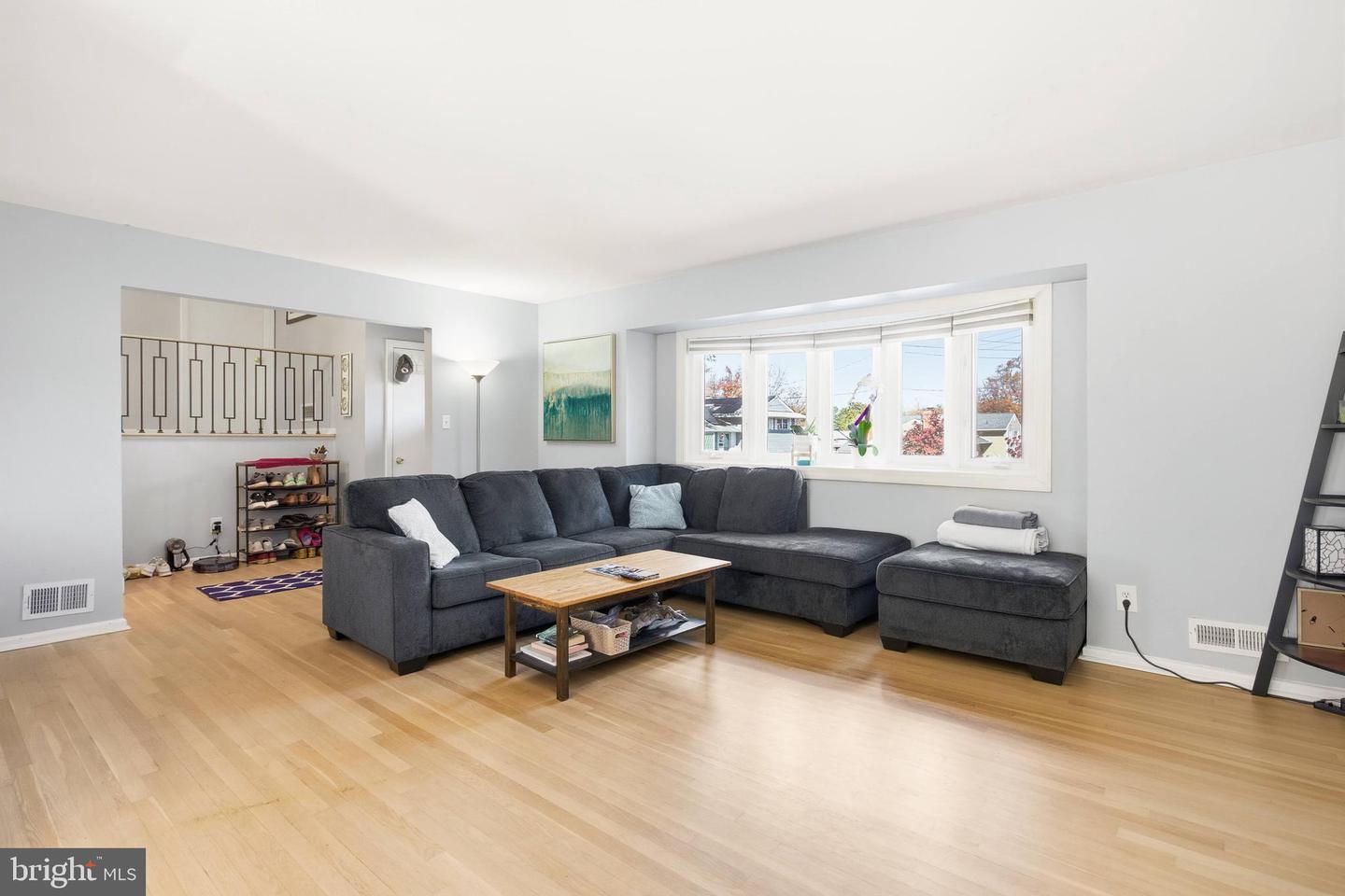 5808 HARVEY PL, ALEXANDRIA, Virginia 22303, 3 Bedrooms Bedrooms, ,2 BathroomsBathrooms,Residential,For sale,5808 HARVEY PL,VAFX2277846 MLS # VAFX2277846 5808 HARVEY PL, ALEXANDRIA, Virginia 22303, 3 Bedrooms Bedrooms, ,2 BathroomsBathrooms,Residential,For sale,5808 HARVEY PL,VAFX2277846 MLS # VAFX2277846