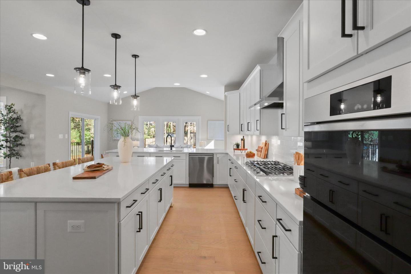 1416 DESALE ST SW, VIENNA, Virginia 22180, 6 Bedrooms Bedrooms, ,6 BathroomsBathrooms,Residential,For sale,1416 DESALE ST SW,VAFX2278098 MLS # VAFX2278098 1416 DESALE ST SW, VIENNA, Virginia 22180, 6 Bedrooms Bedrooms, ,6 BathroomsBathrooms,Residential,For sale,1416 DESALE ST SW,VAFX2278098 MLS # VAFX2278098