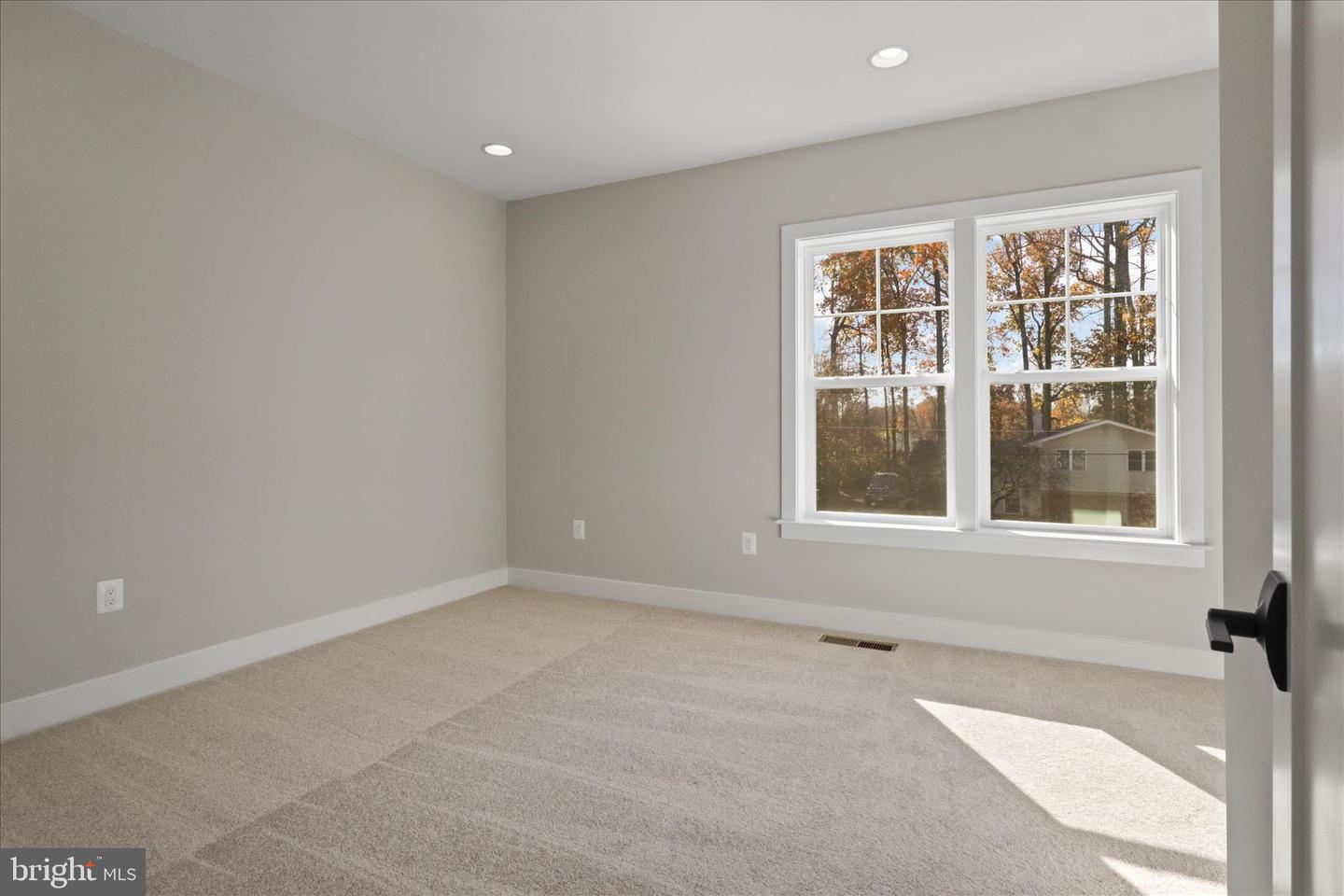 1416 DESALE ST SW, VIENNA, Virginia 22180, 6 Bedrooms Bedrooms, ,6 BathroomsBathrooms,Residential,For sale,1416 DESALE ST SW,VAFX2278098 MLS # VAFX2278098 1416 DESALE ST SW, VIENNA, Virginia 22180, 6 Bedrooms Bedrooms, ,6 BathroomsBathrooms,Residential,For sale,1416 DESALE ST SW,VAFX2278098 MLS # VAFX2278098